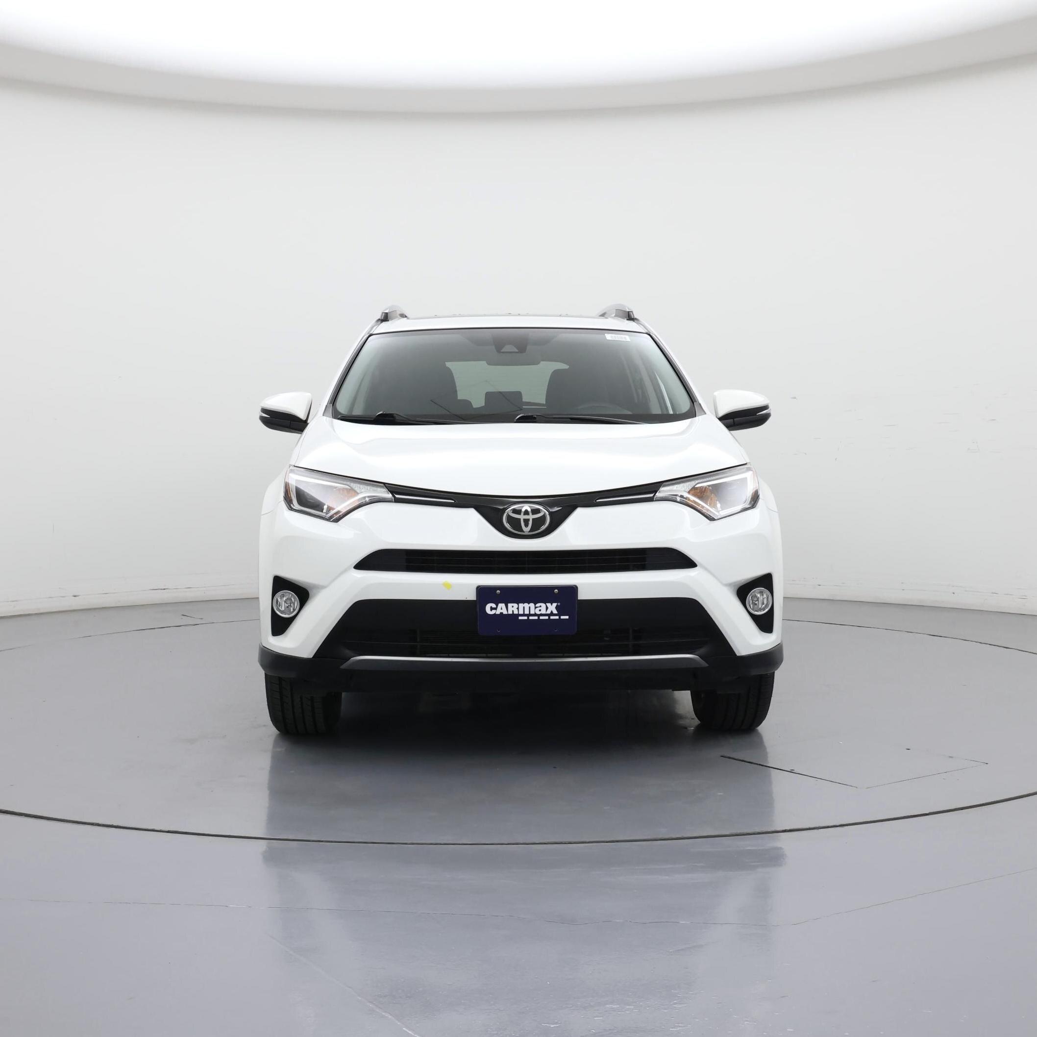 Thumbnail: 2017 Toyota RAV4 - 5