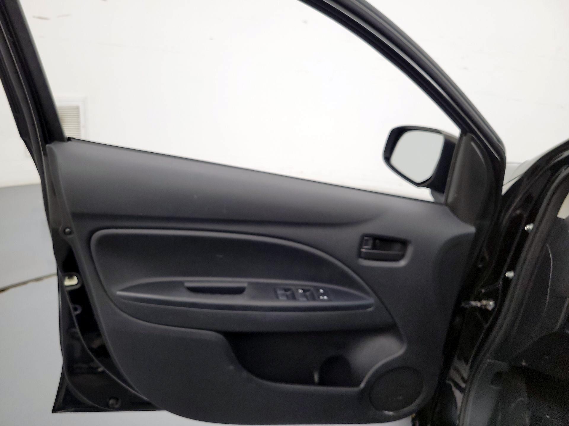 Thumbnail: 2018 Mitsubishi Mirage G4 - 12