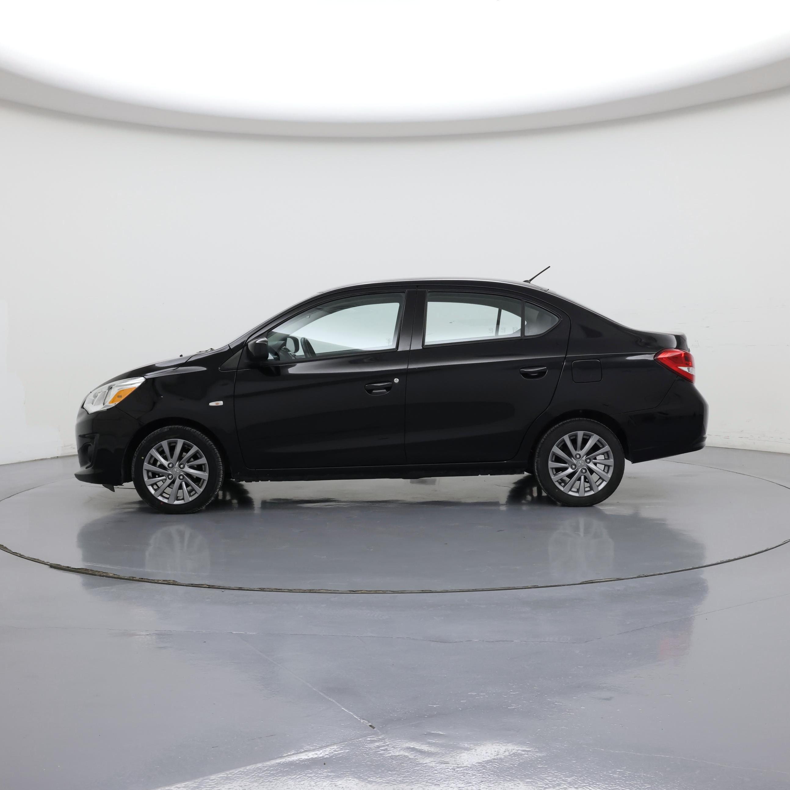 Thumbnail: 2018 Mitsubishi Mirage G4 - 3