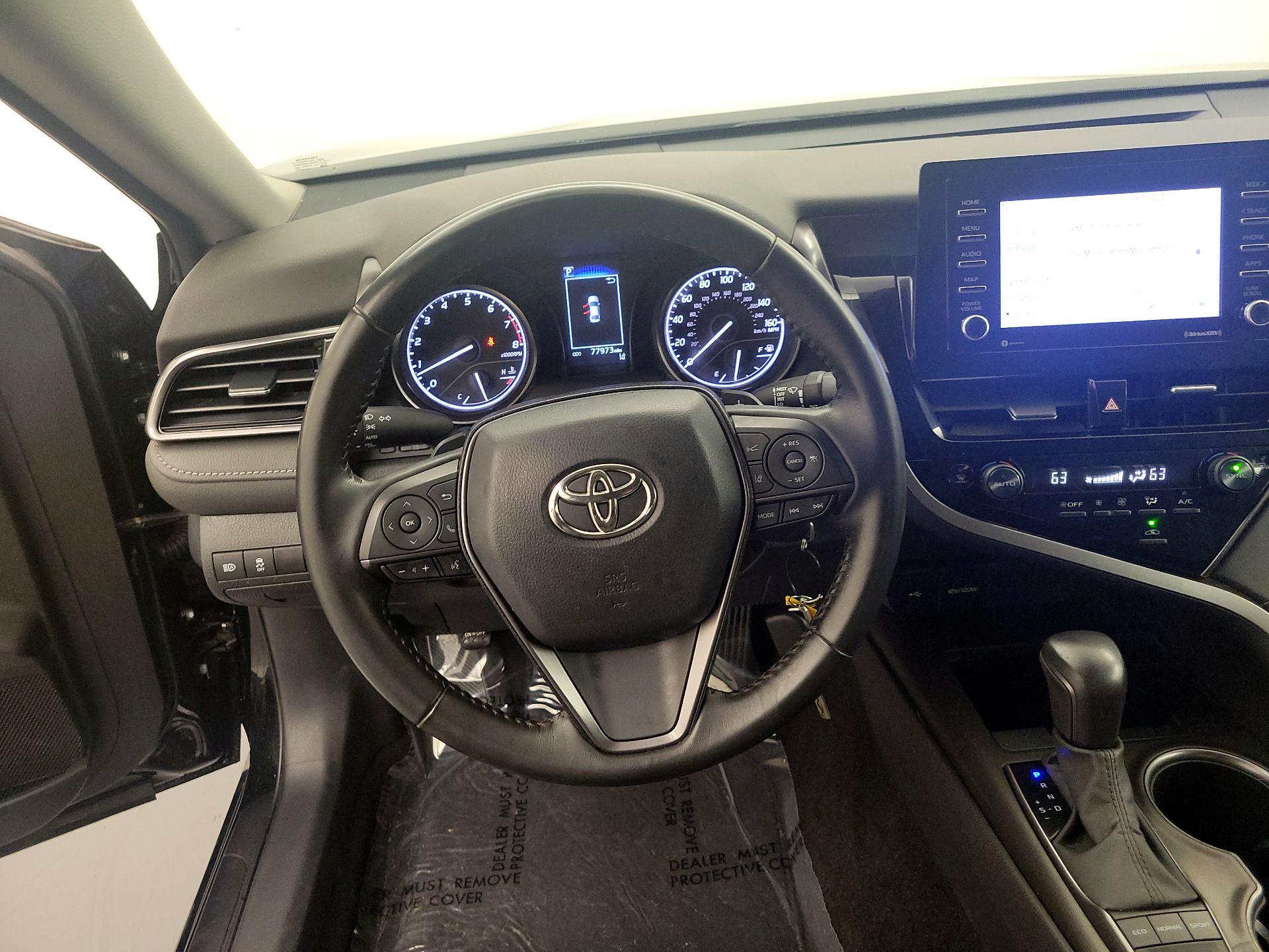 Thumbnail: 2023 Toyota Camry - 10