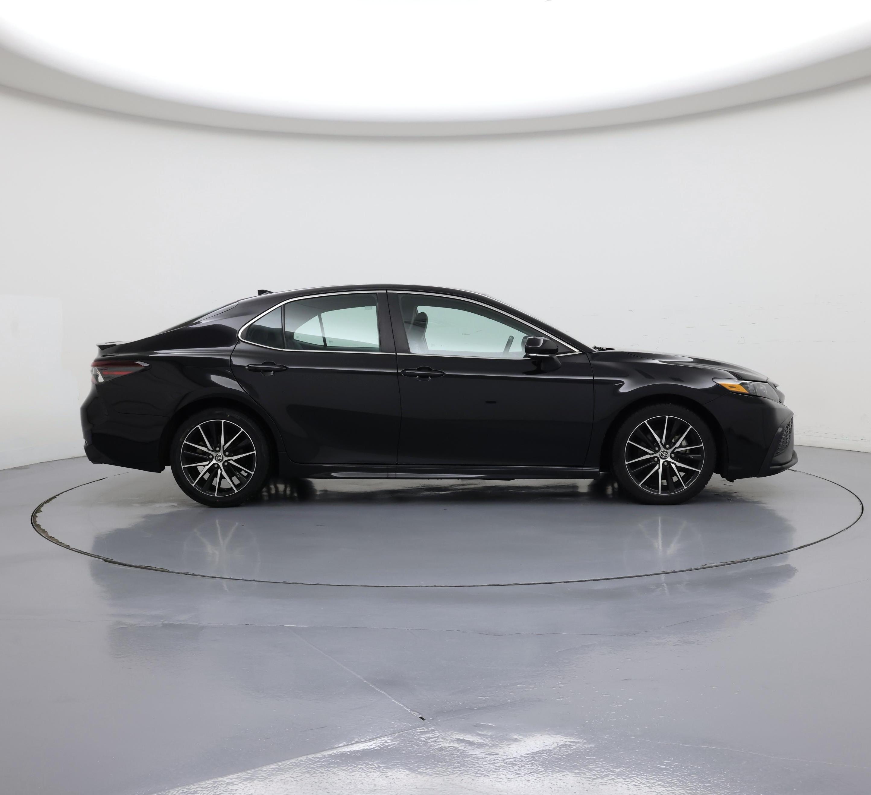 Thumbnail: 2023 Toyota Camry - 7