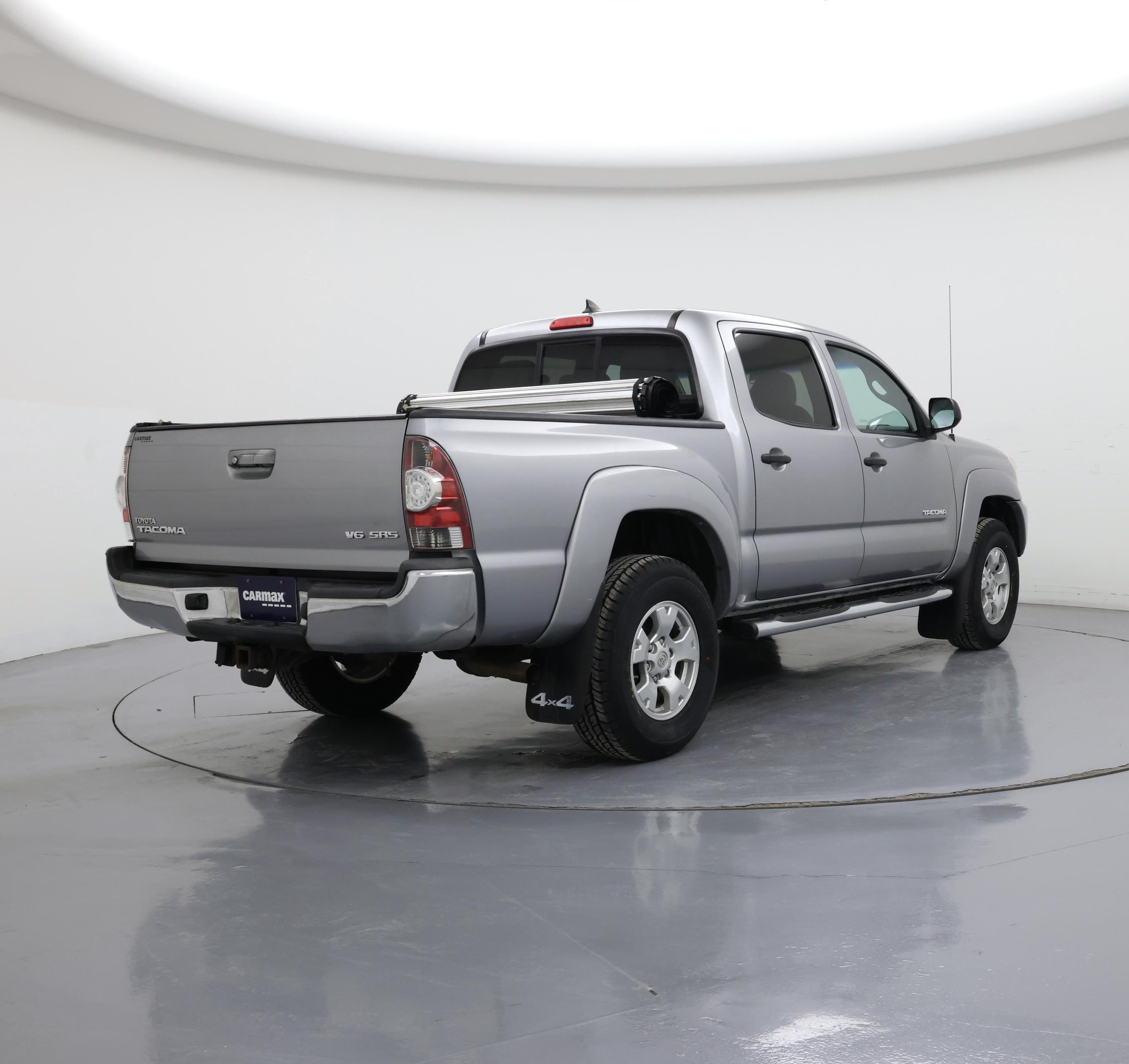 Thumbnail: 2014 Toyota Tacoma - 8