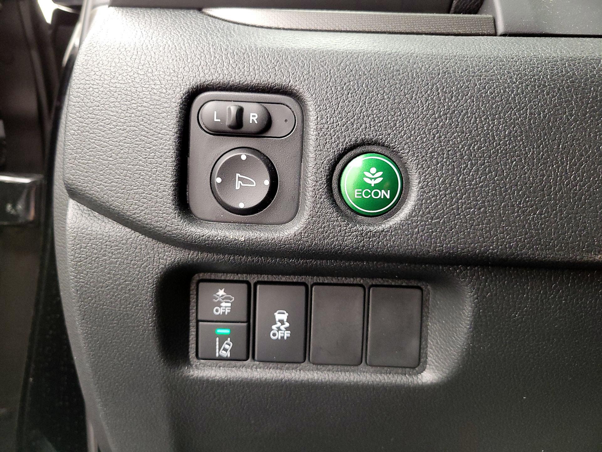 Thumbnail: 2022 Honda Pilot - 13