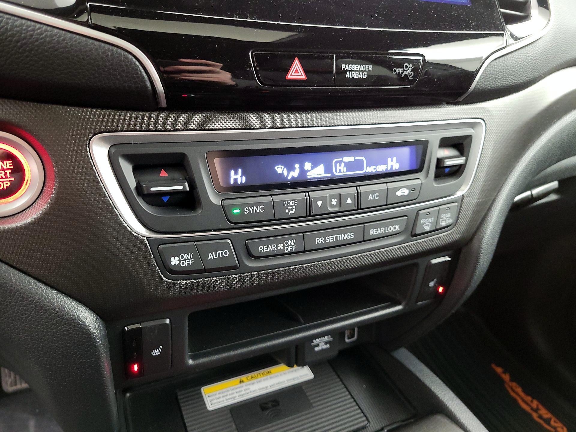 Thumbnail: 2022 Honda Pilot - 17