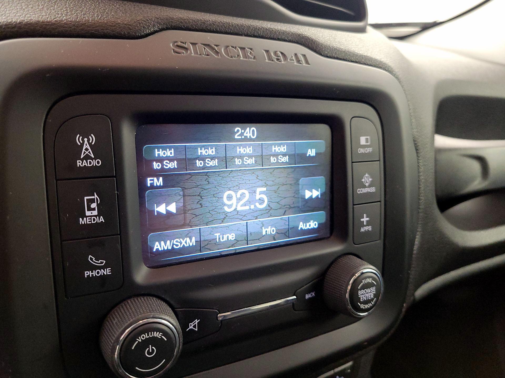 Thumbnail: 2017 Jeep Renegade - 15