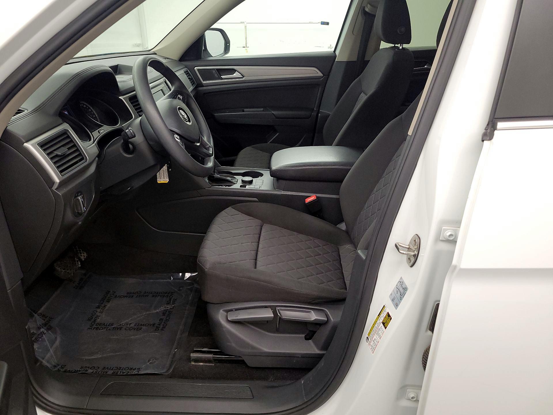 Thumbnail: 2018 Volkswagen Atlas - 11