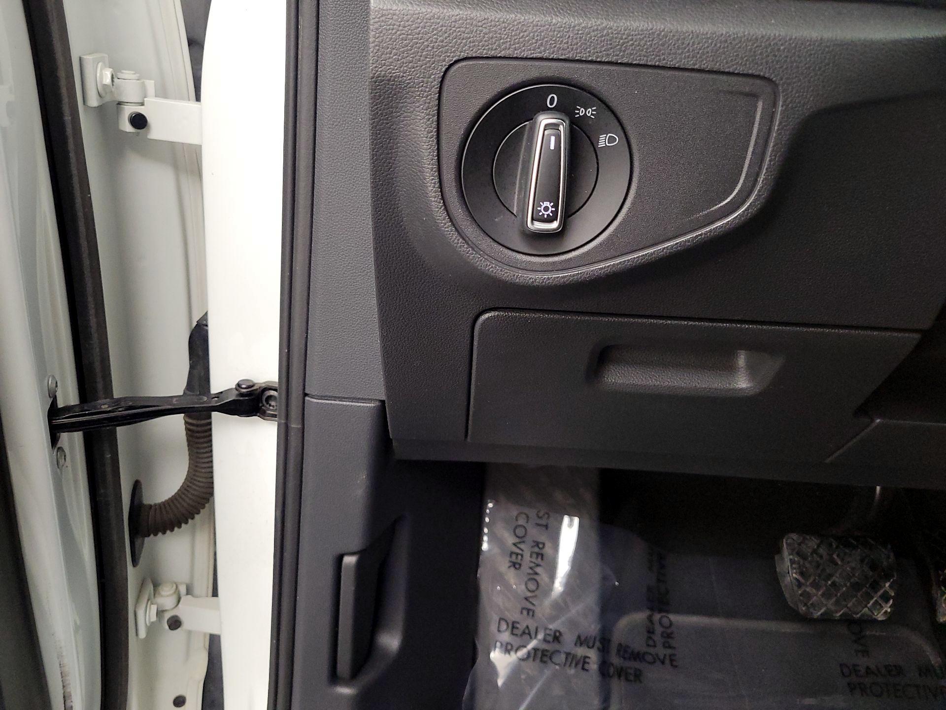 Thumbnail: 2018 Volkswagen Atlas - 13