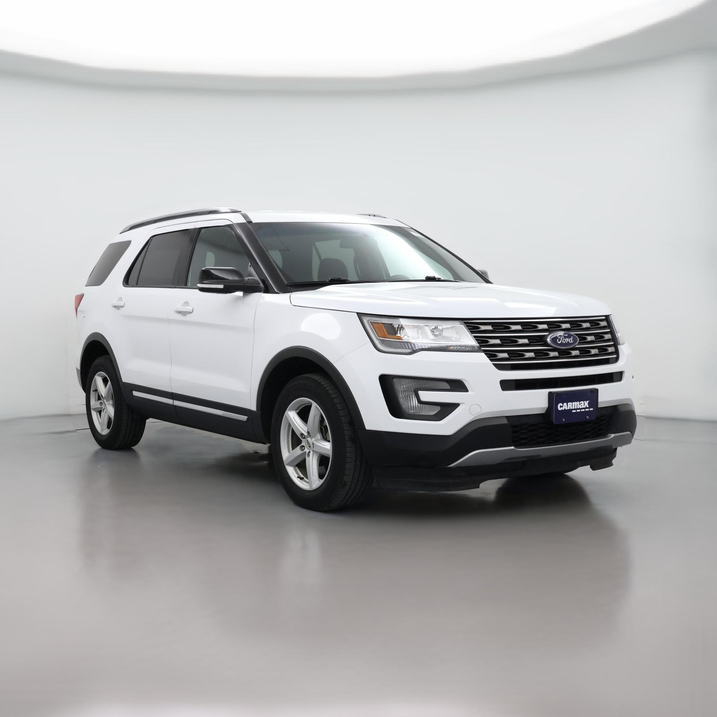 Thumbnail: 2017 Ford Explorer - 1