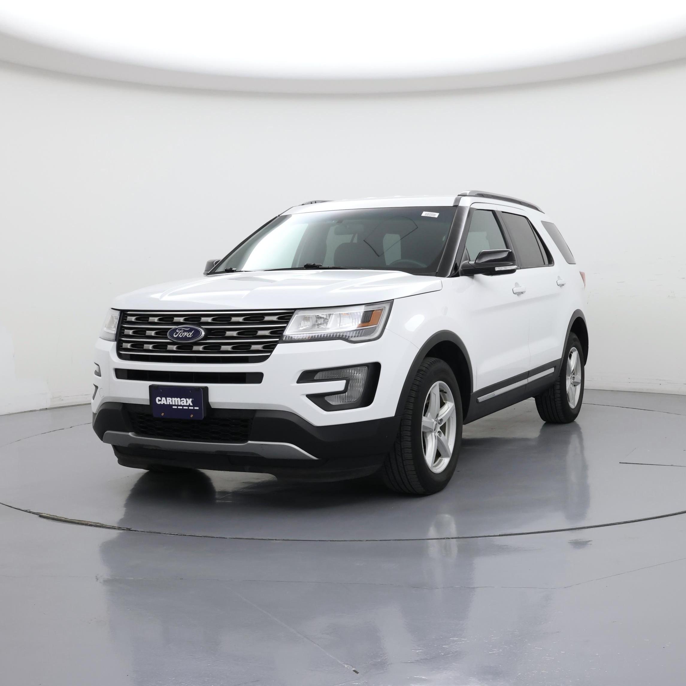 Thumbnail: 2017 Ford Explorer - 4