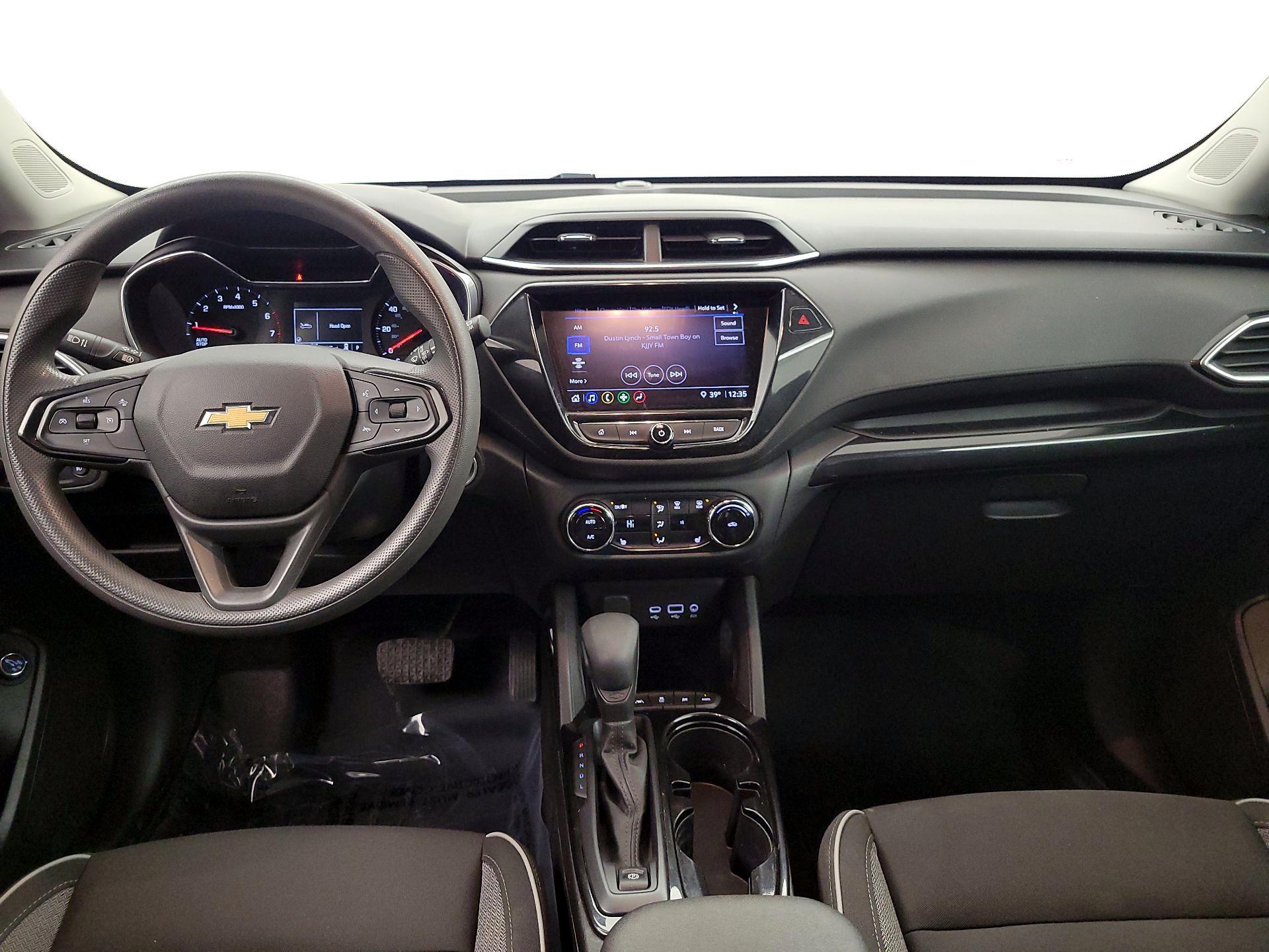 Thumbnail: 2021 Chevrolet TrailBlazer - 9