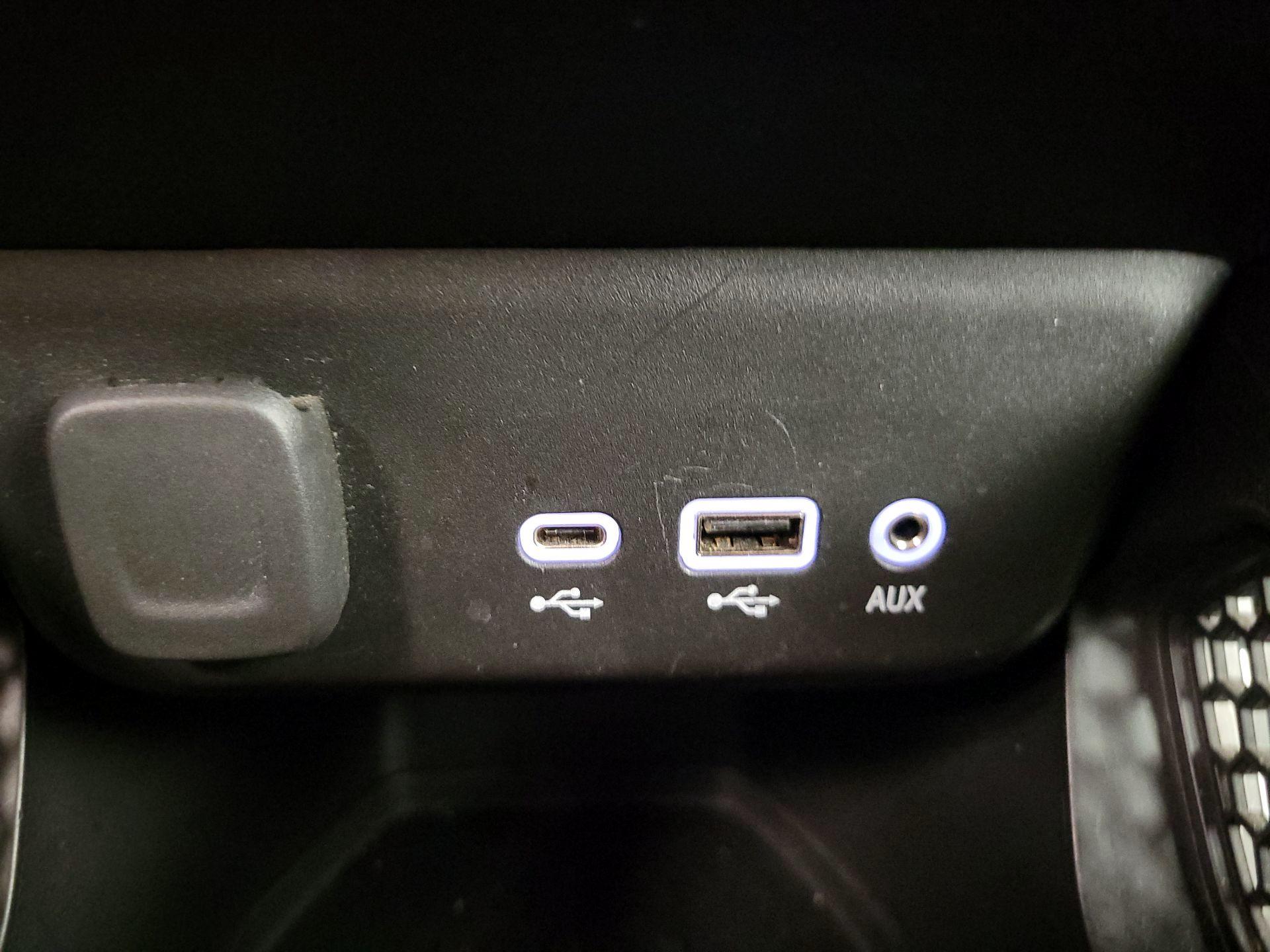 Thumbnail: 2021 Chevrolet TrailBlazer - 18