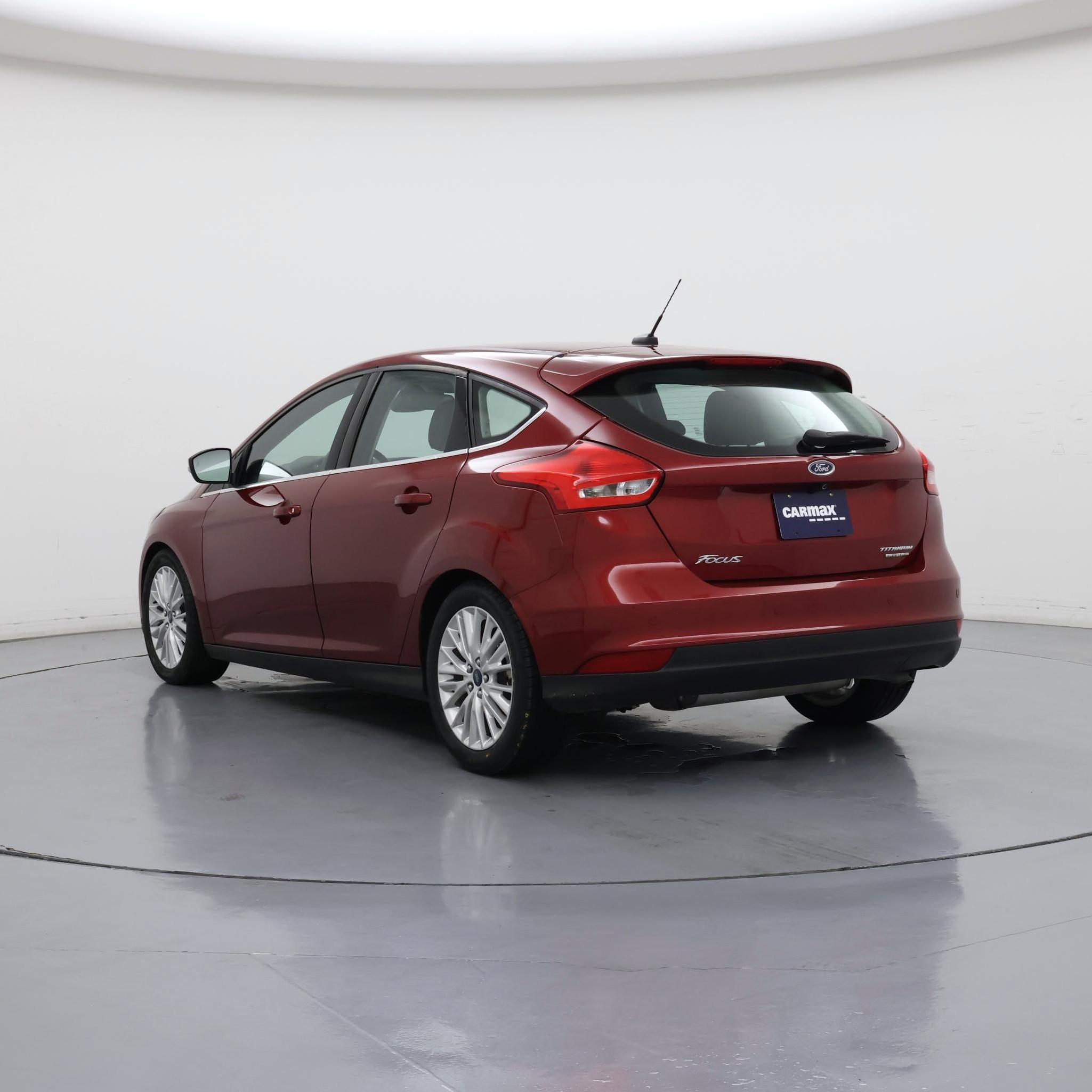 Thumbnail: 2015 Ford Focus - 2