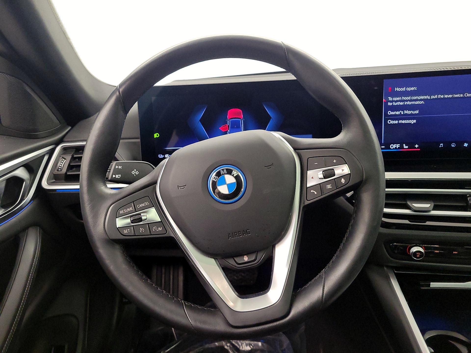 Thumbnail: 2024 BMW i4 - 10