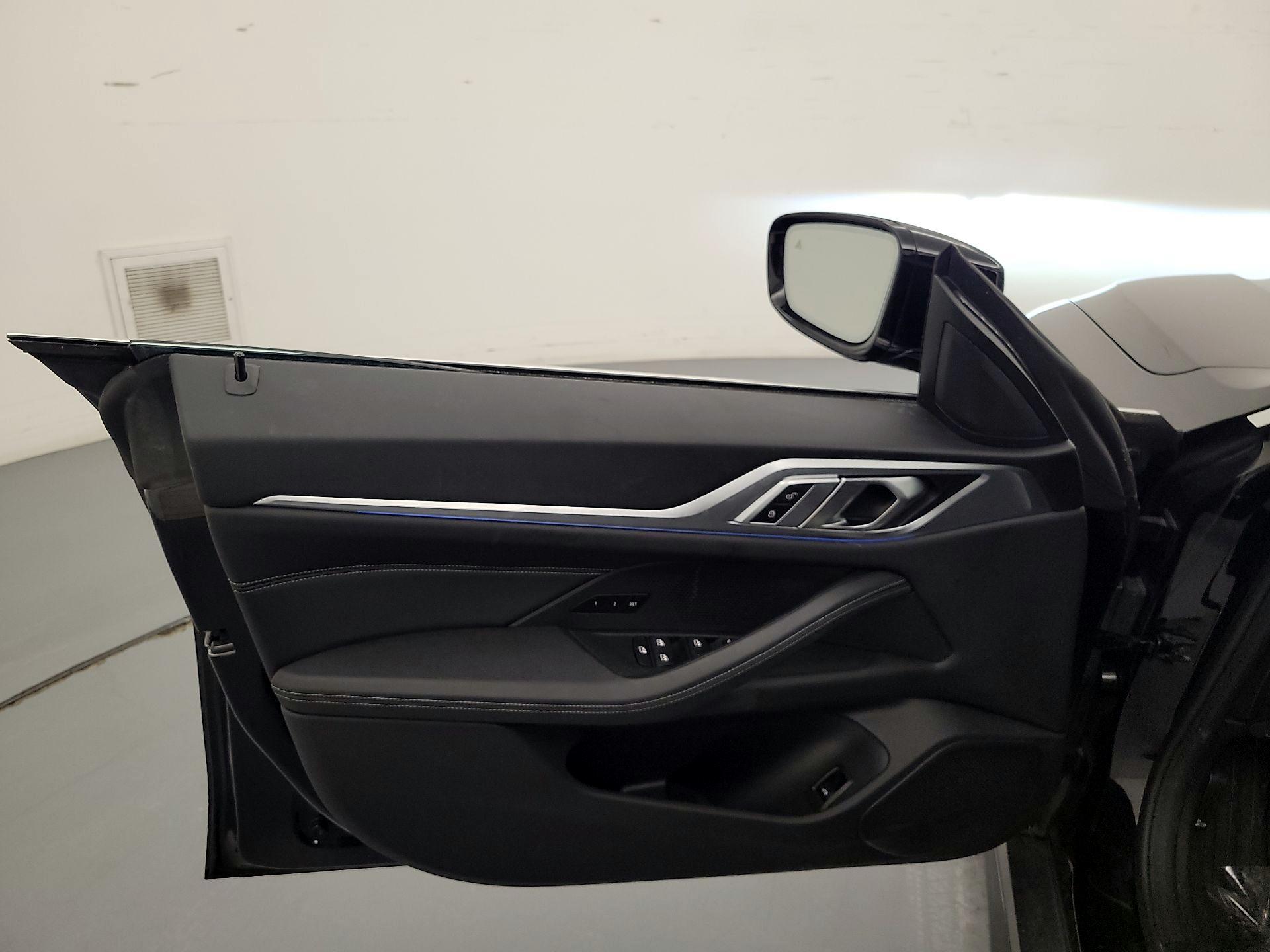 Thumbnail: 2024 BMW i4 - 12