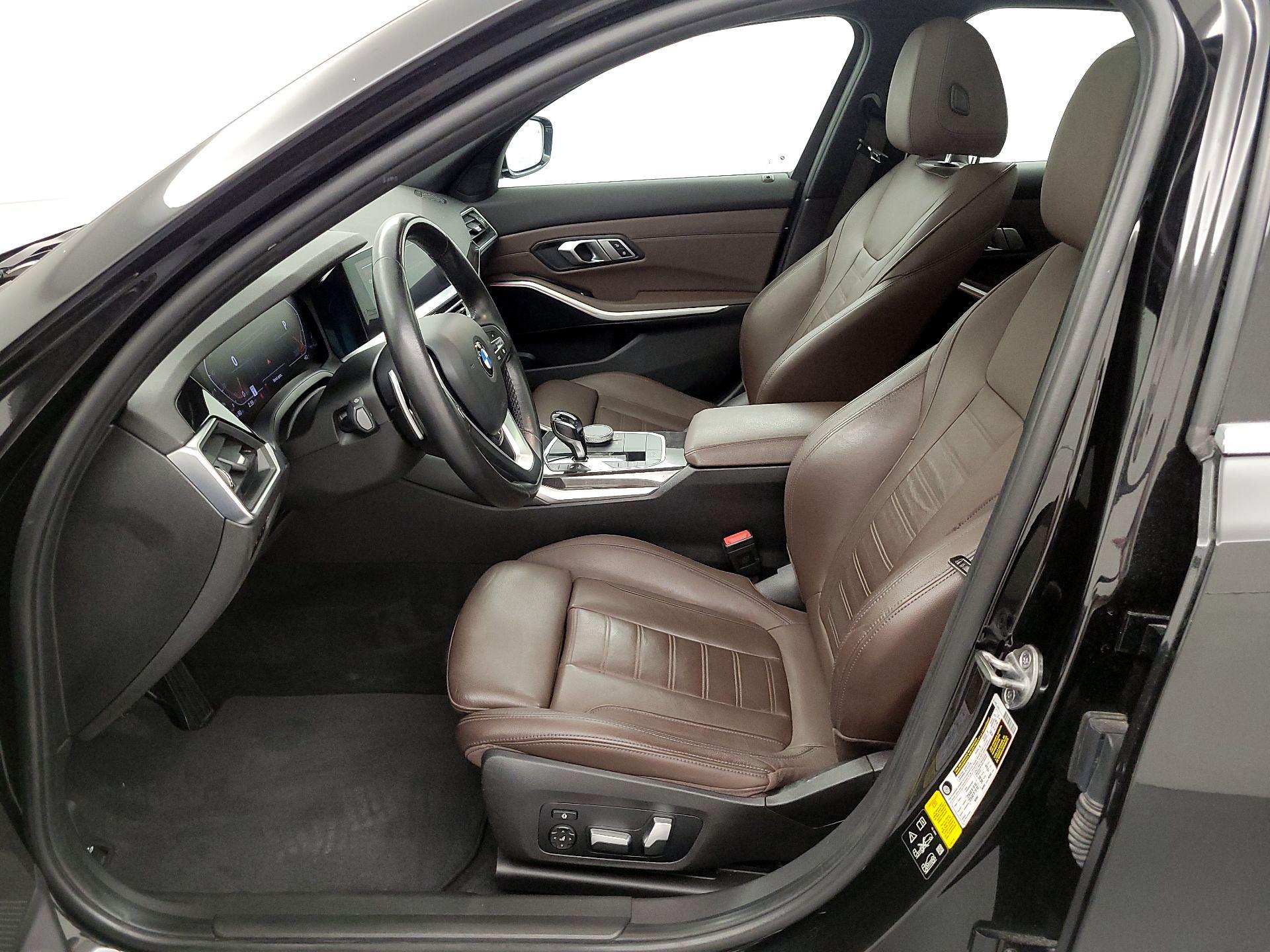 Thumbnail: 2020 BMW 3 Series - 11