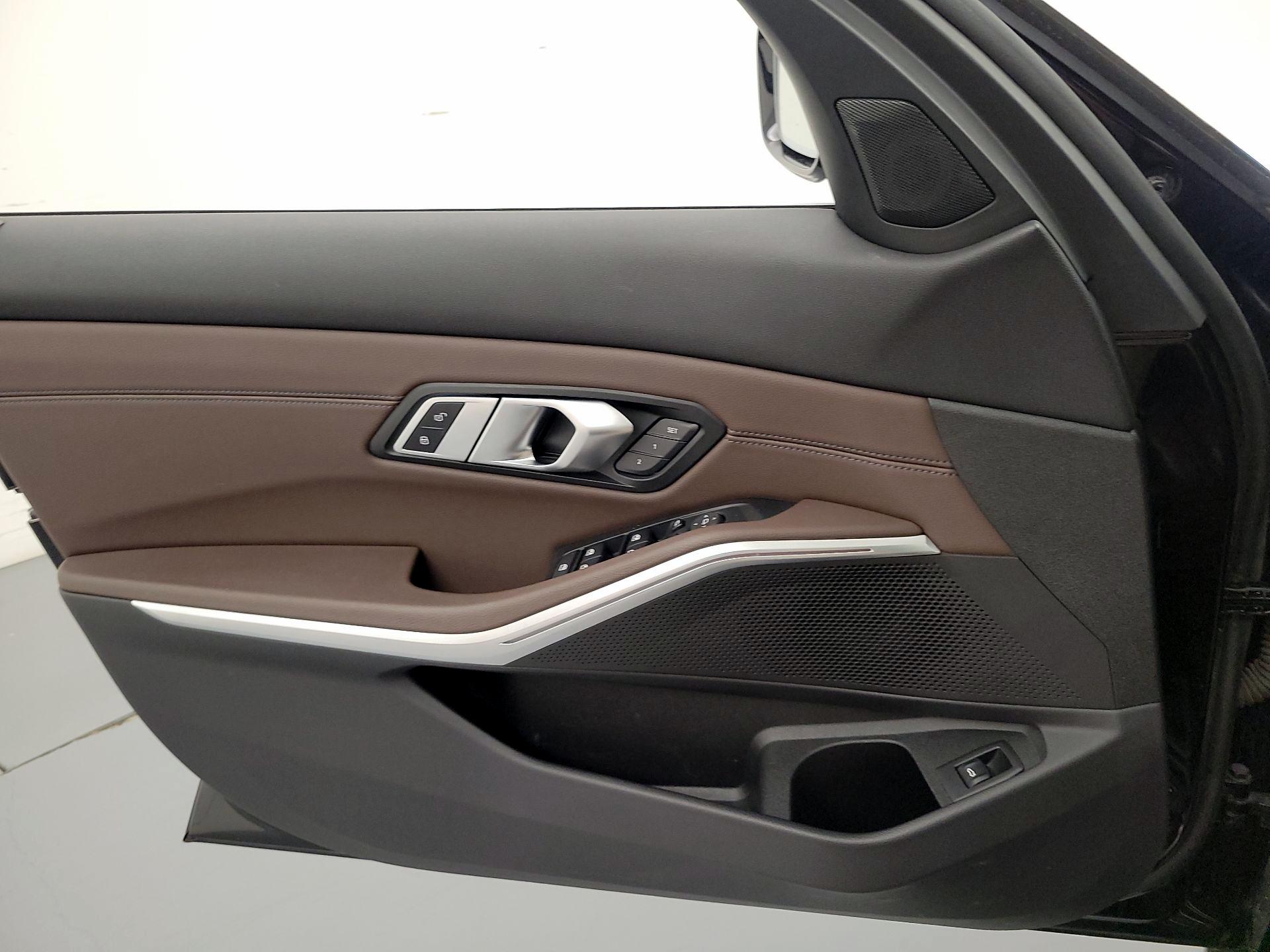 Thumbnail: 2020 BMW 3 Series - 12