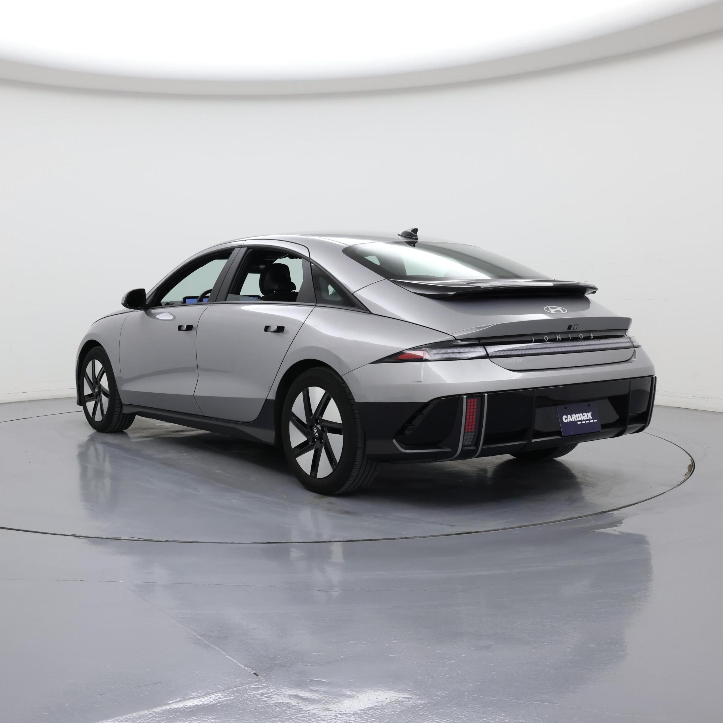 Thumbnail: 2024 Hyundai Ioniq 6 - 2