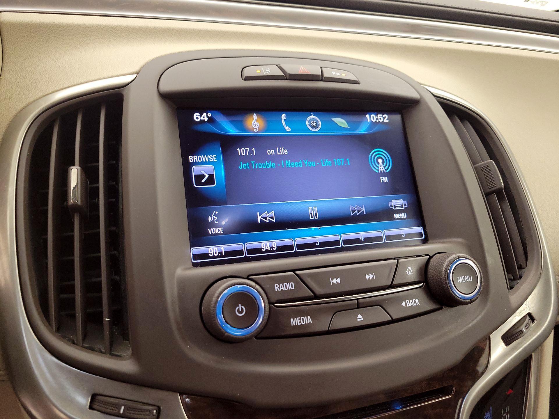Thumbnail: 2014 Buick LaCrosse - 15
