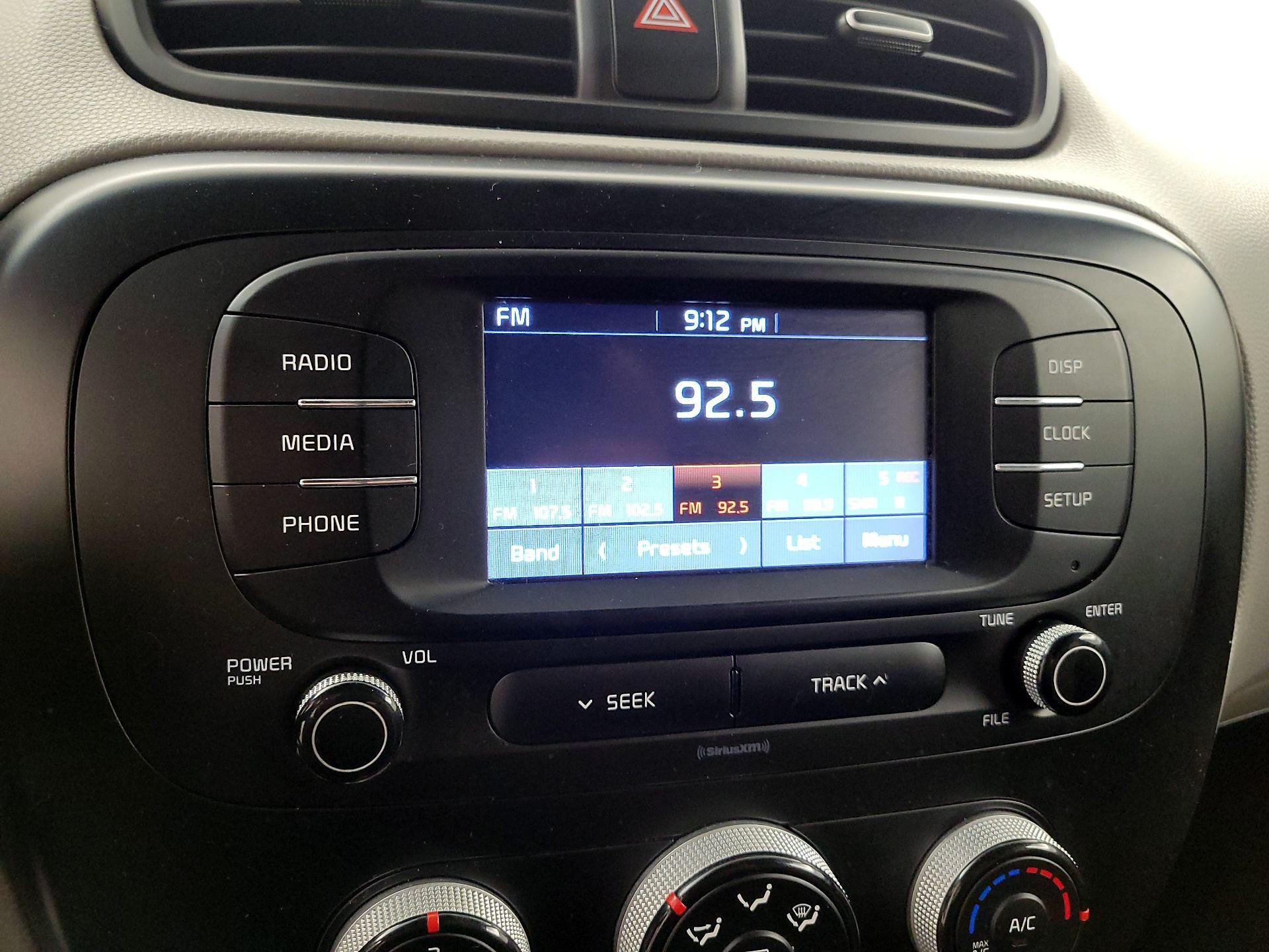 Thumbnail: 2019 Kia Soul - 14