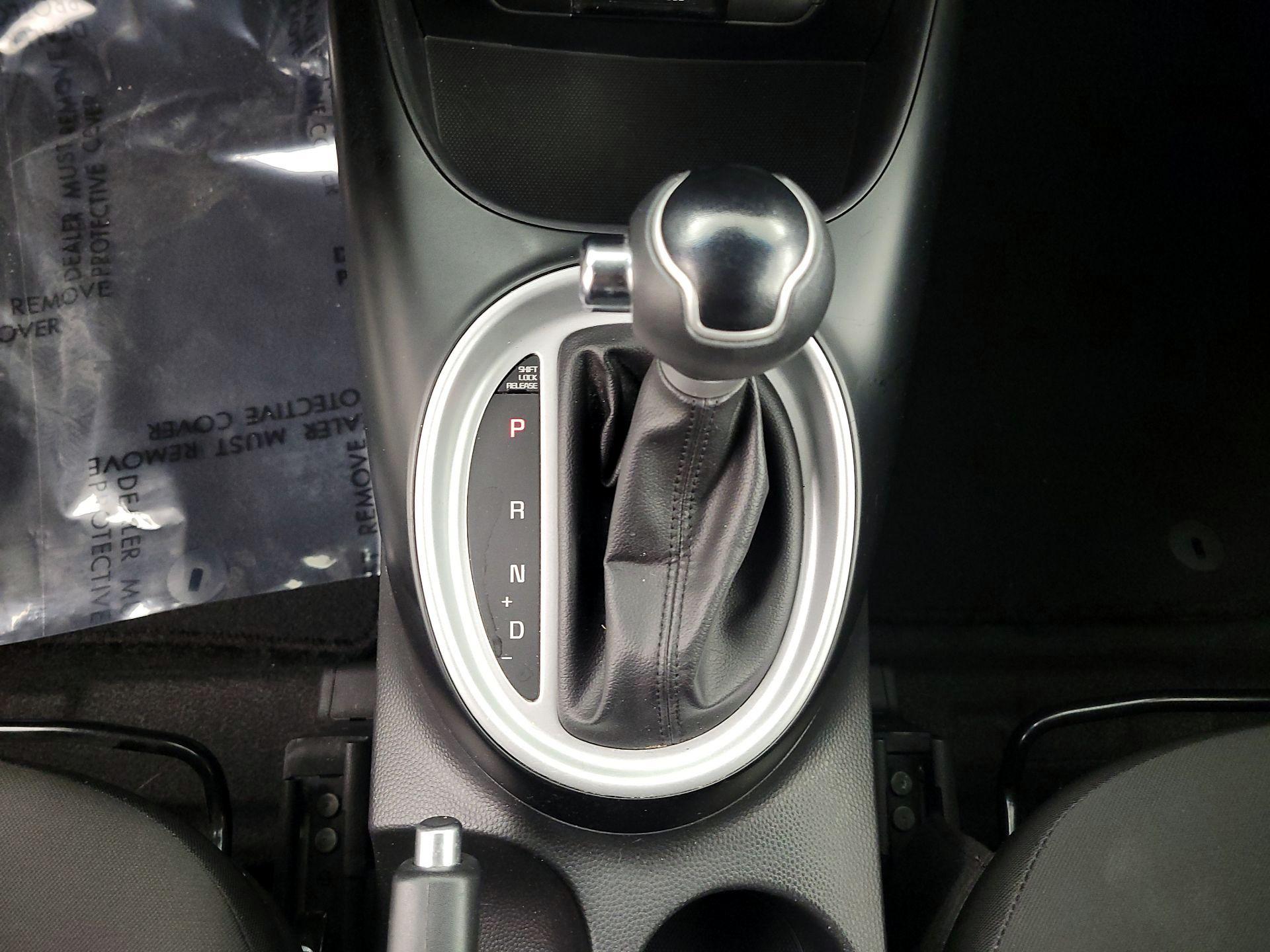 Thumbnail: 2019 Kia Soul - 16