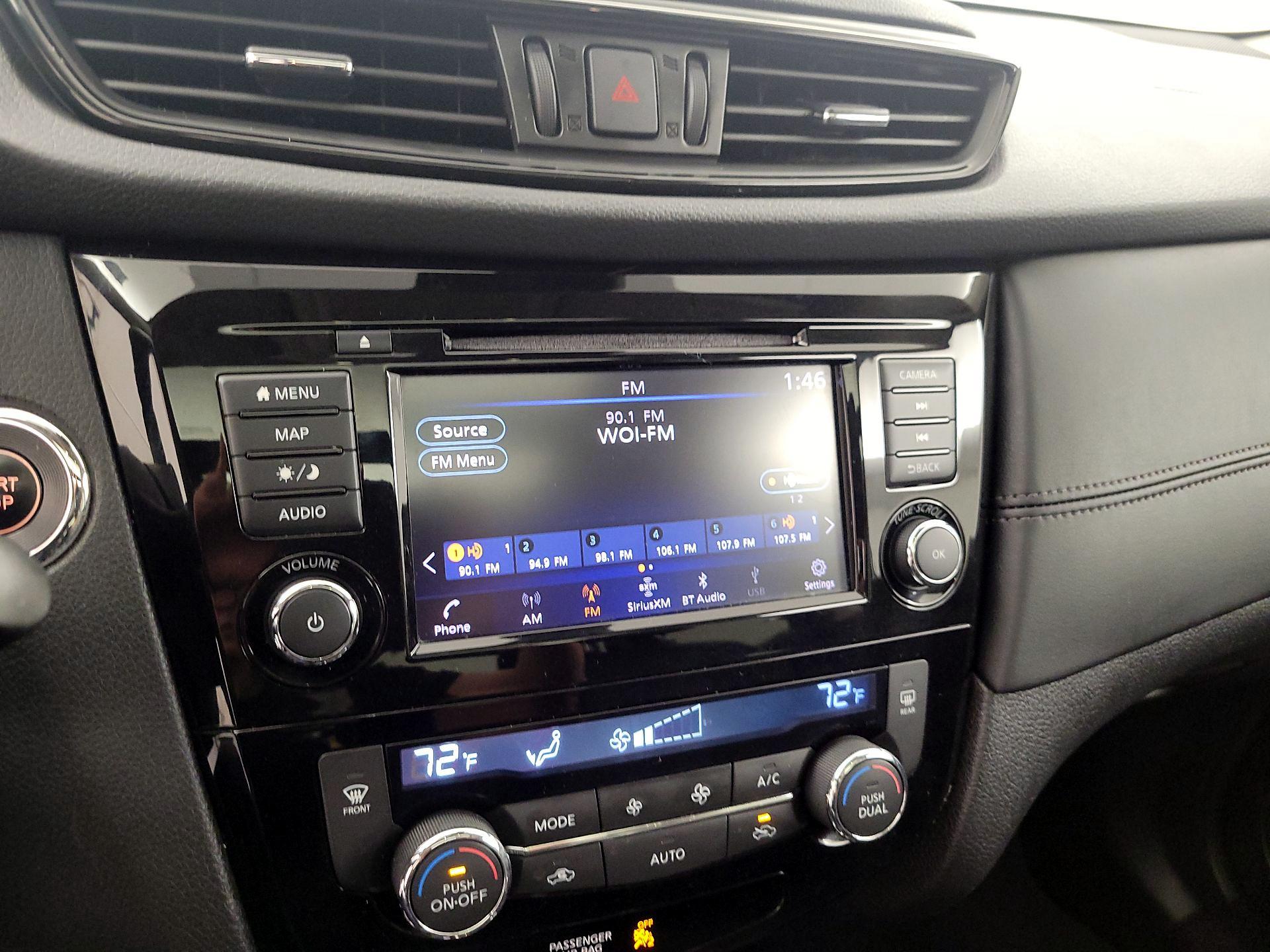 Thumbnail: 2019 Nissan Rogue - 16