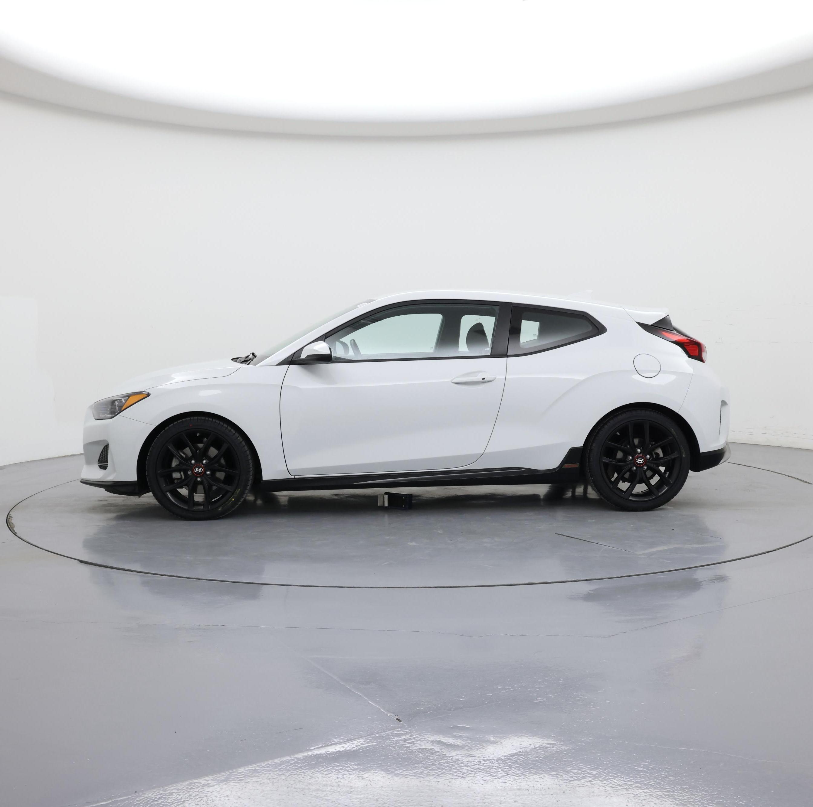 Thumbnail: 2020 Hyundai Veloster - 3