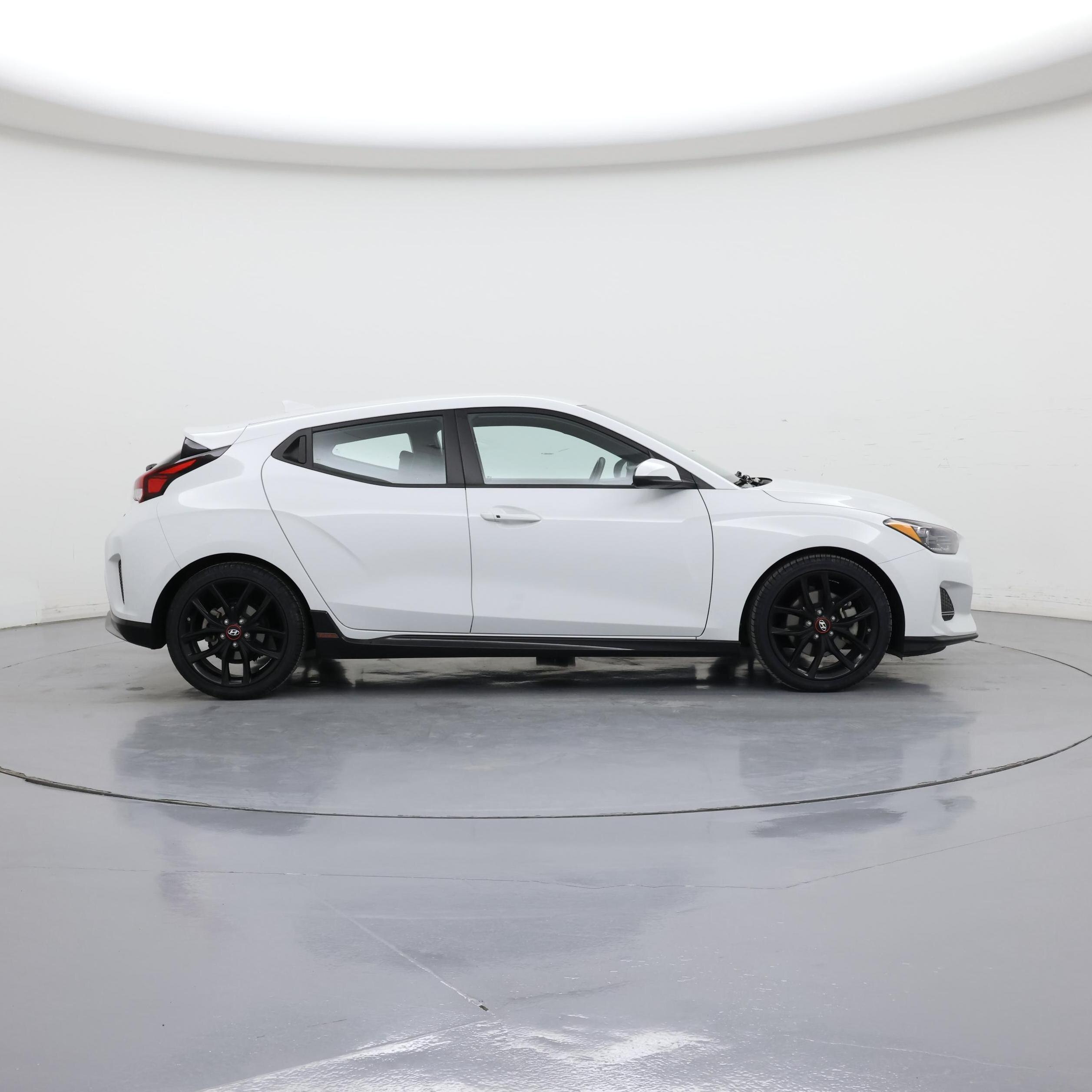 Thumbnail: 2020 Hyundai Veloster - 7