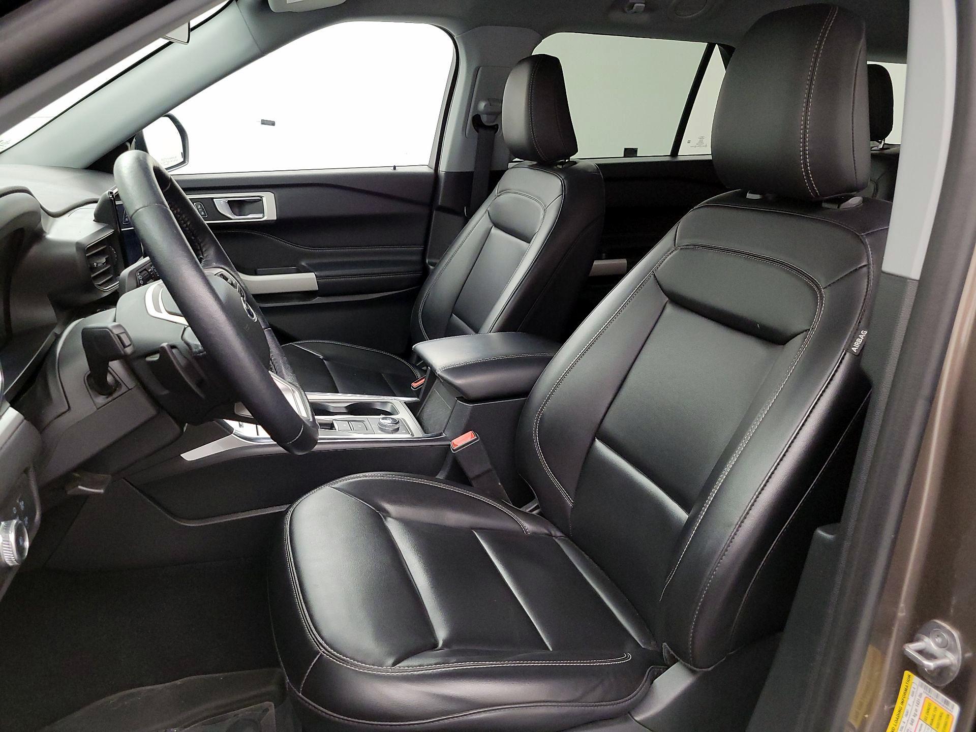 Thumbnail: 2021 Ford Explorer - 11