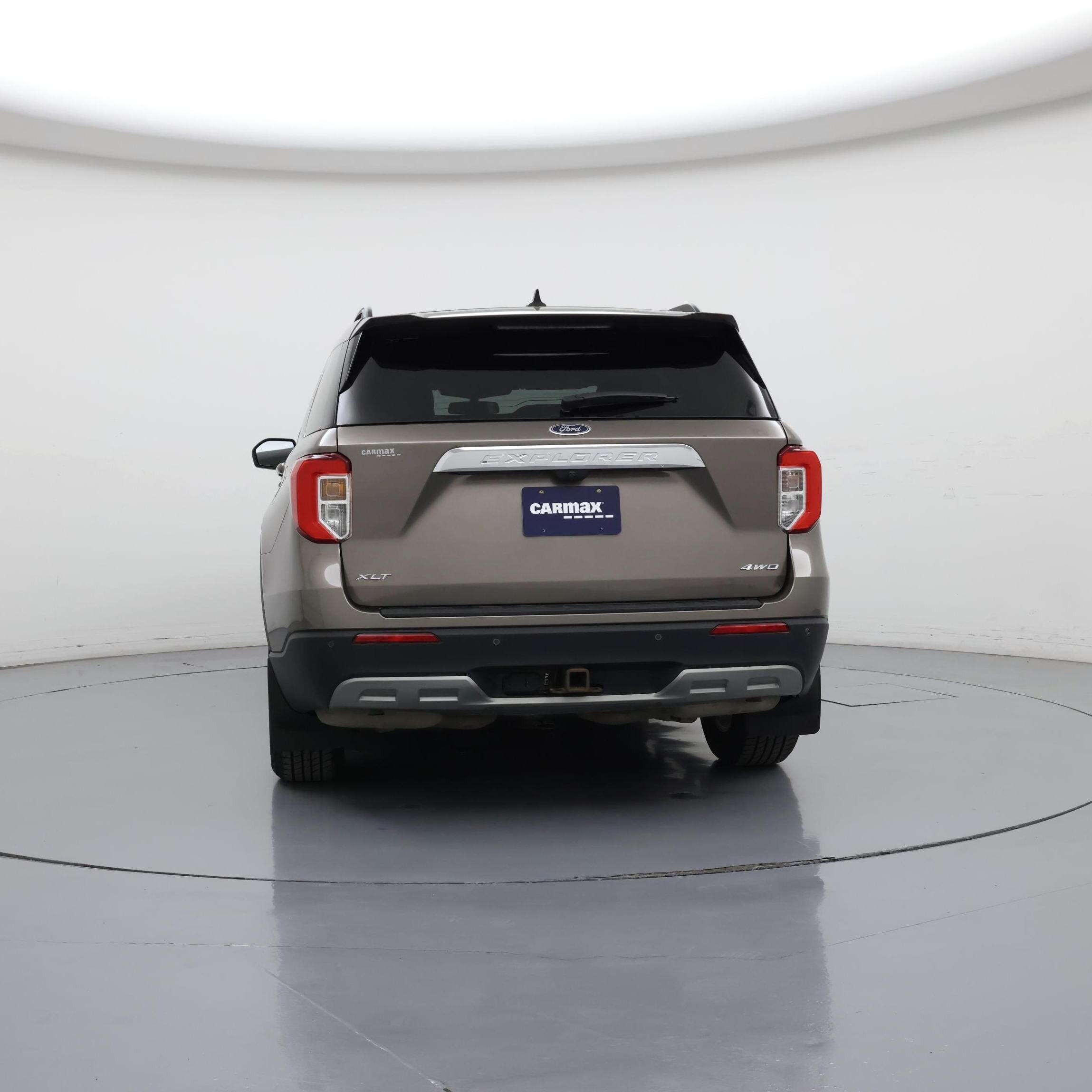 Thumbnail: 2021 Ford Explorer - 6