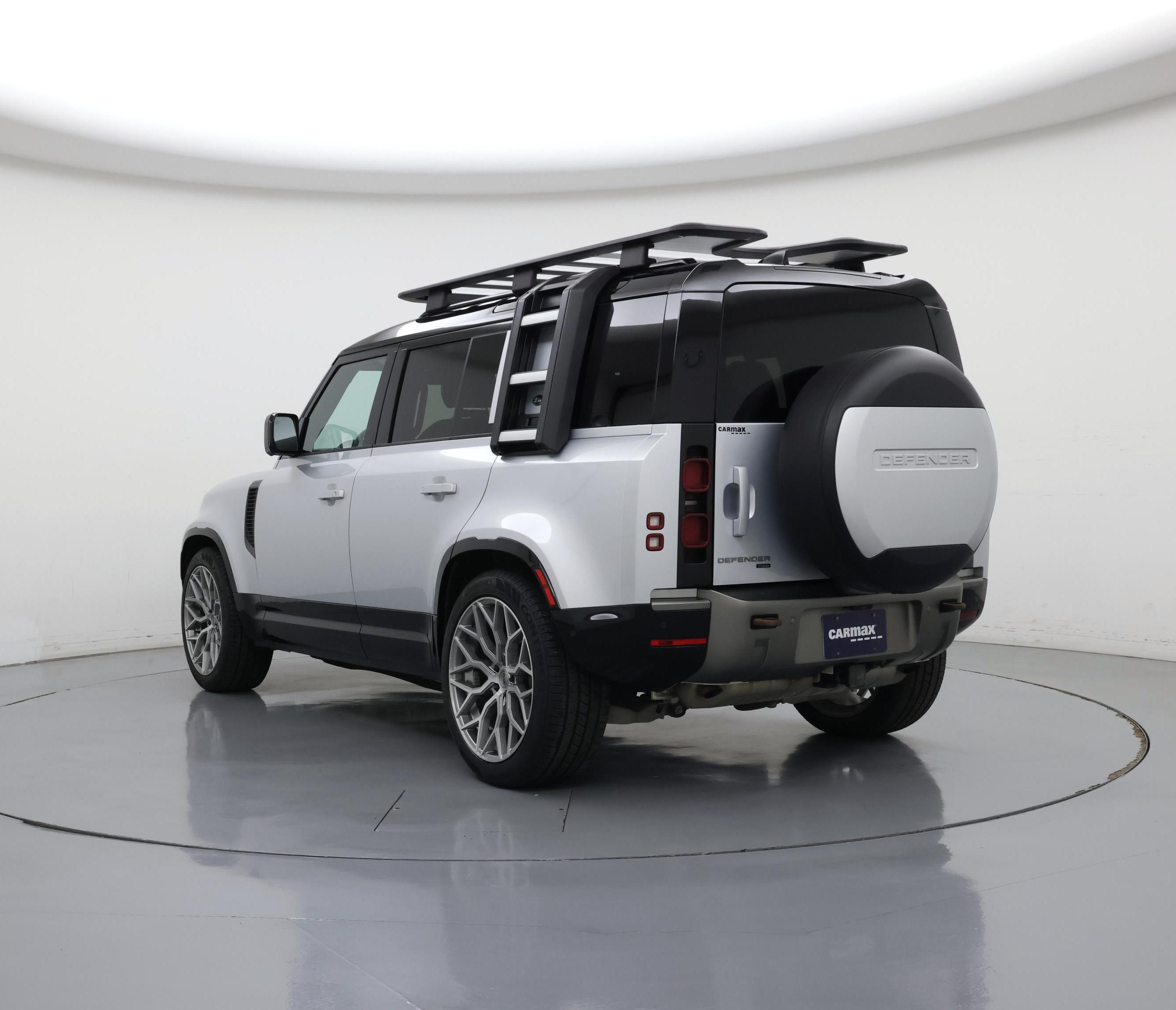 Thumbnail: 2023 Land Rover Defender - 2