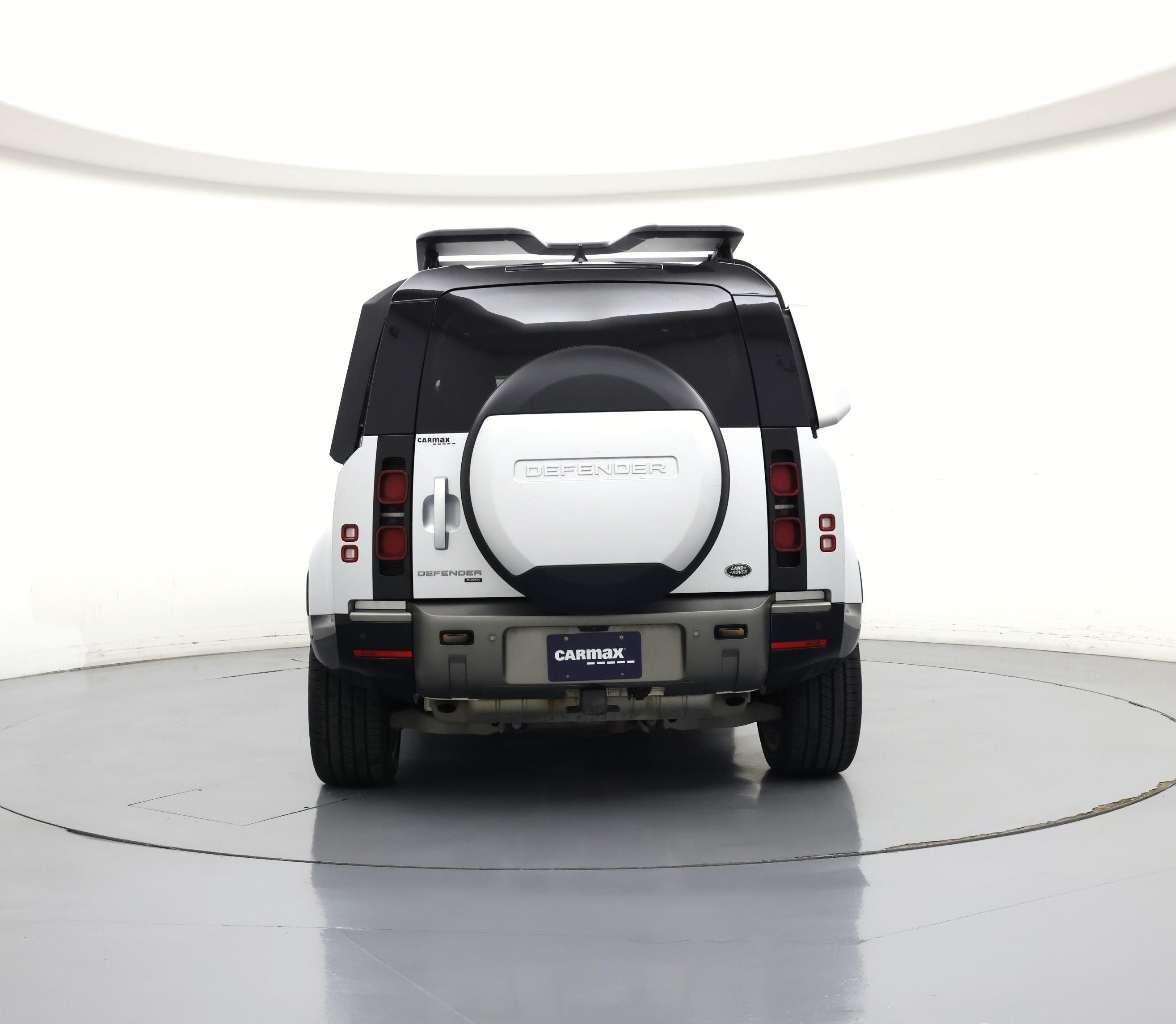 Thumbnail: 2023 Land Rover Defender - 6