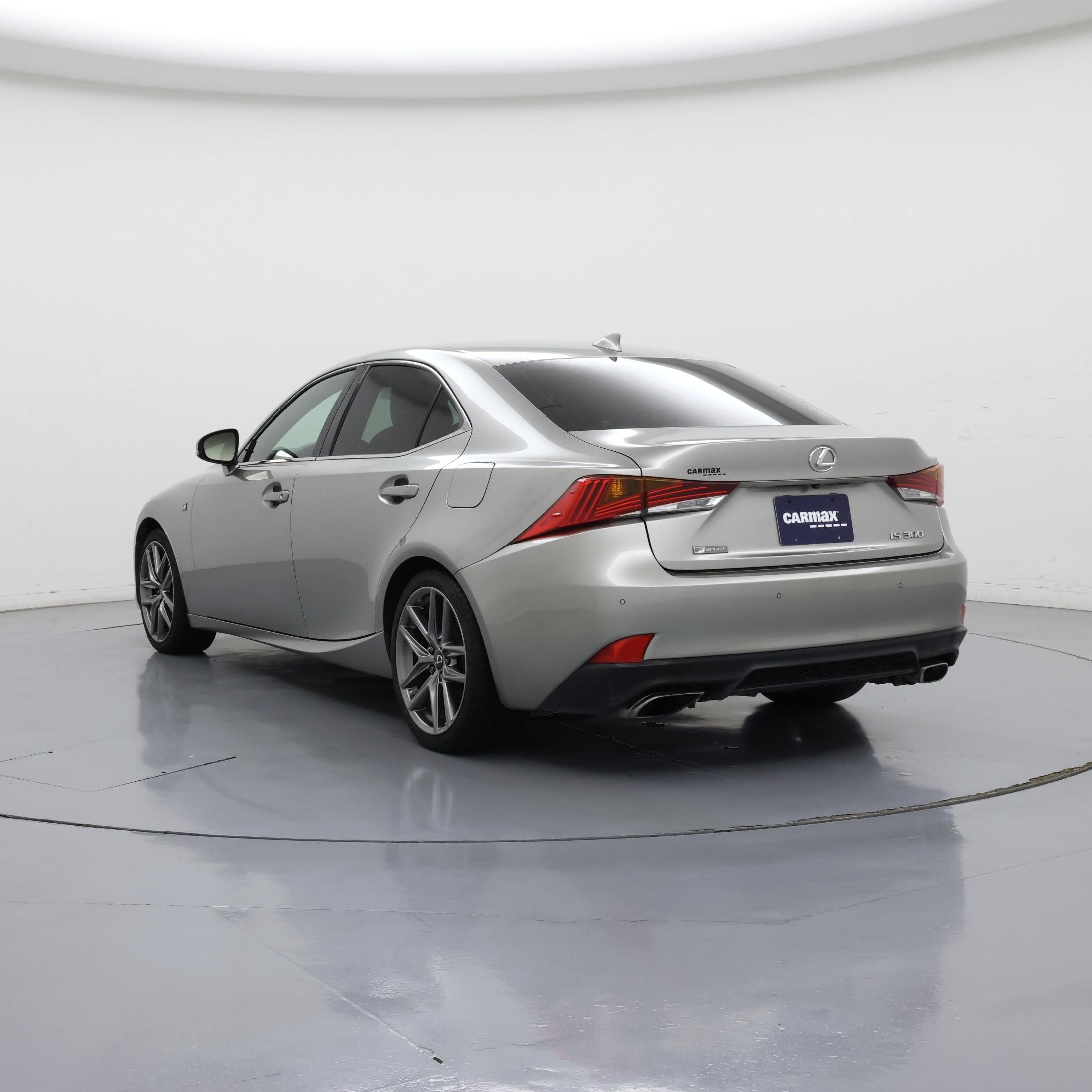 Thumbnail: 2020 Lexus IS - 2