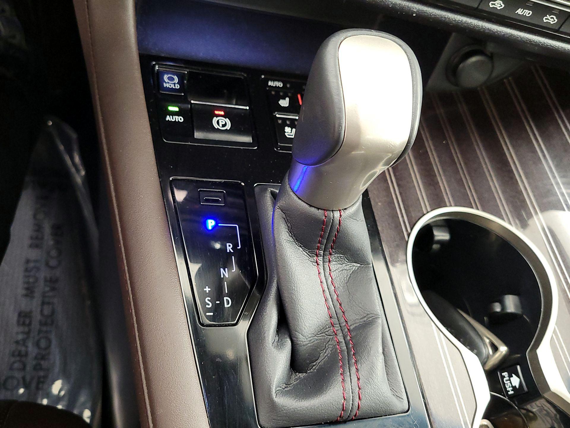 Thumbnail: 2016 Lexus RX - 18