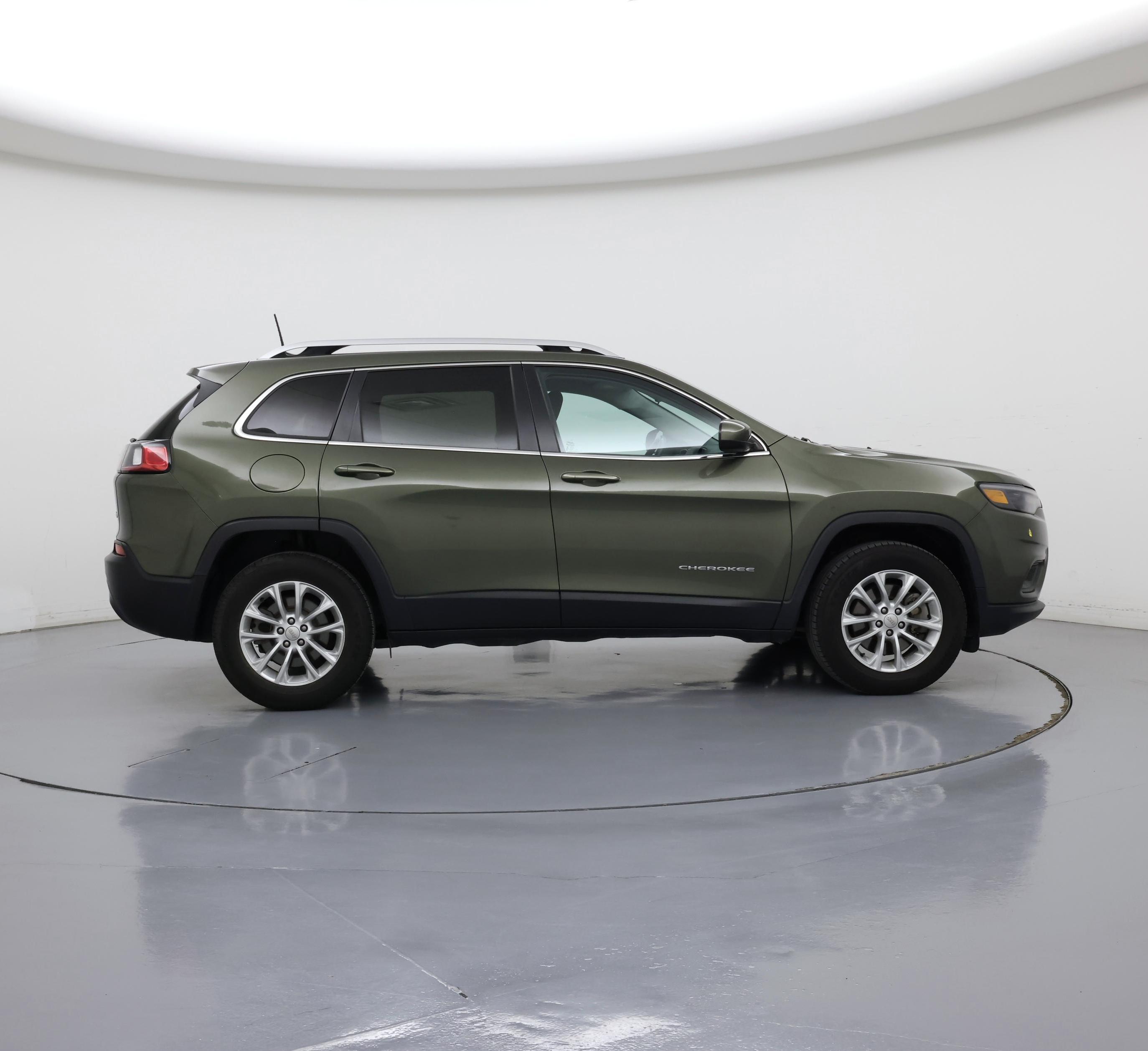 Thumbnail: 2019 Jeep Cherokee - 7