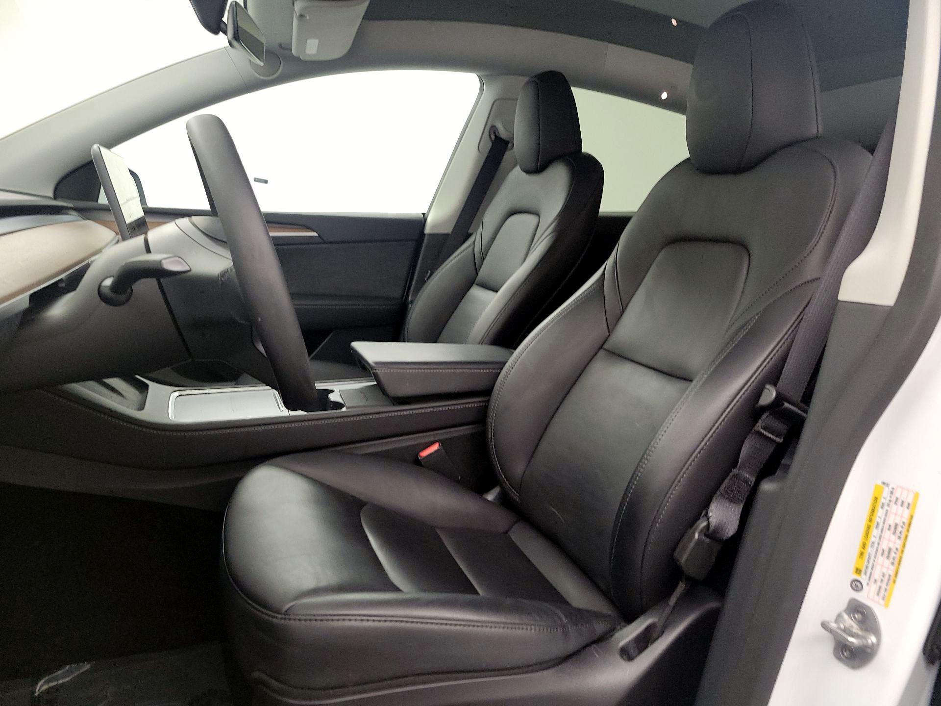 Thumbnail: 2024 Tesla Model Y - 11