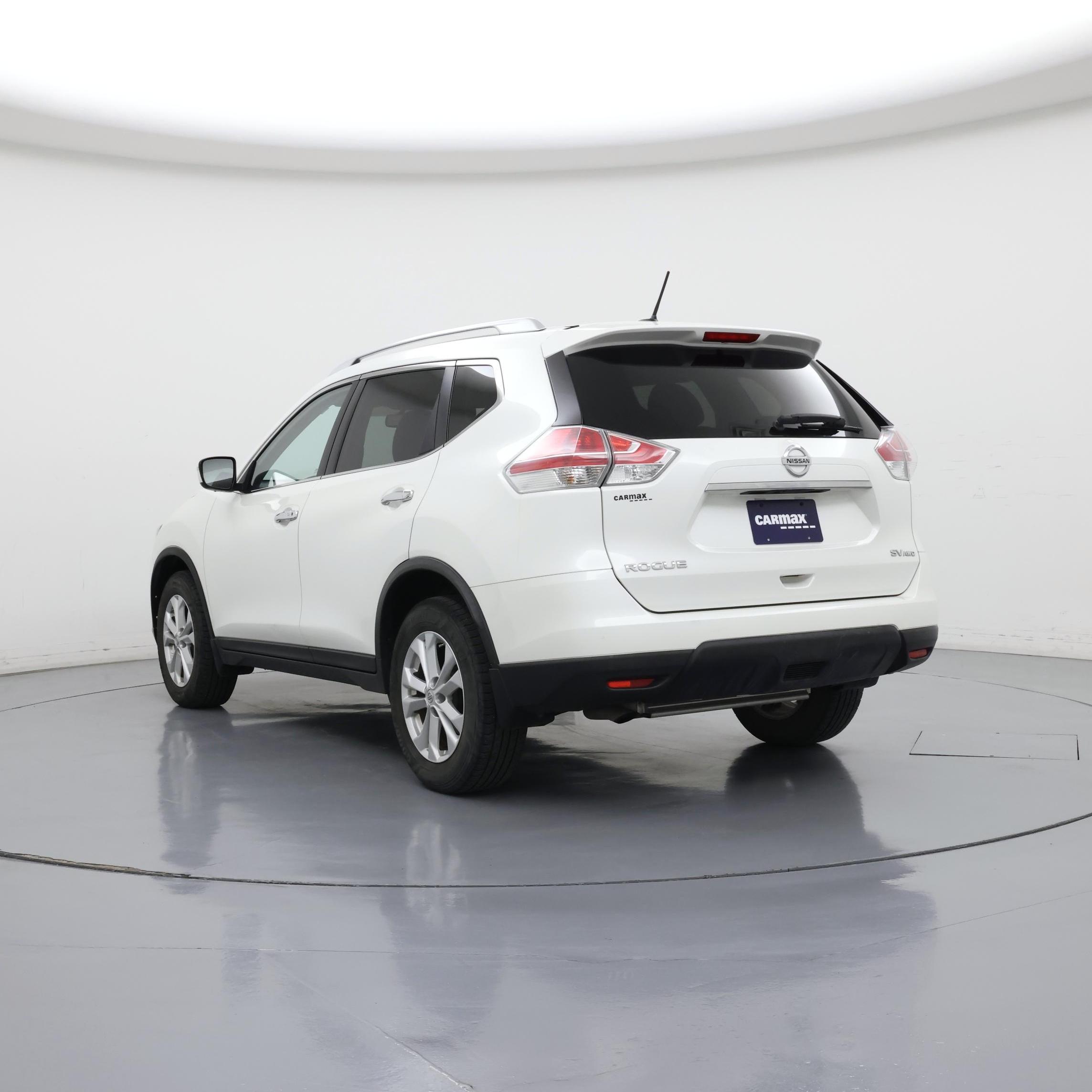 Thumbnail: 2015 Nissan Rogue - 2