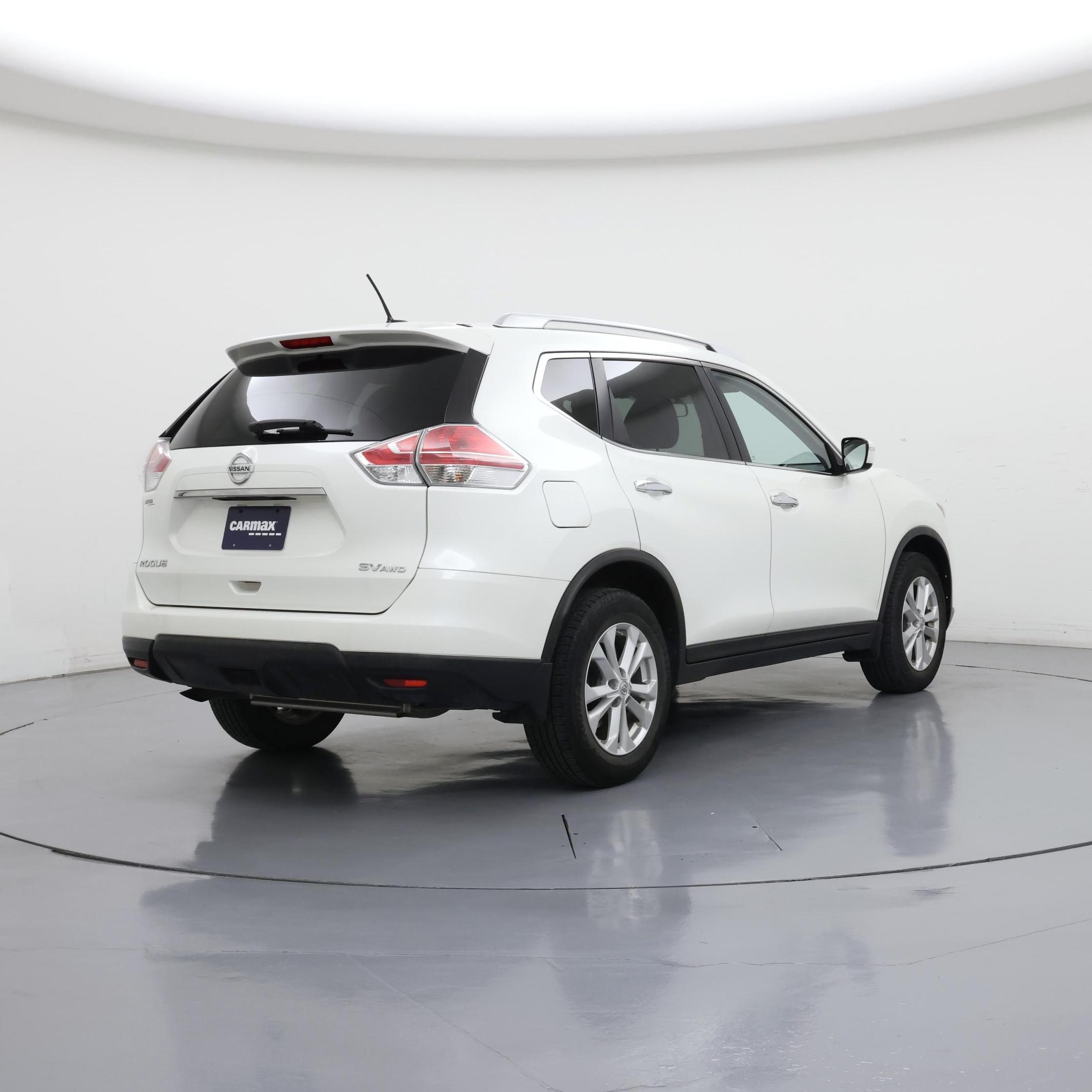 Thumbnail: 2015 Nissan Rogue - 8
