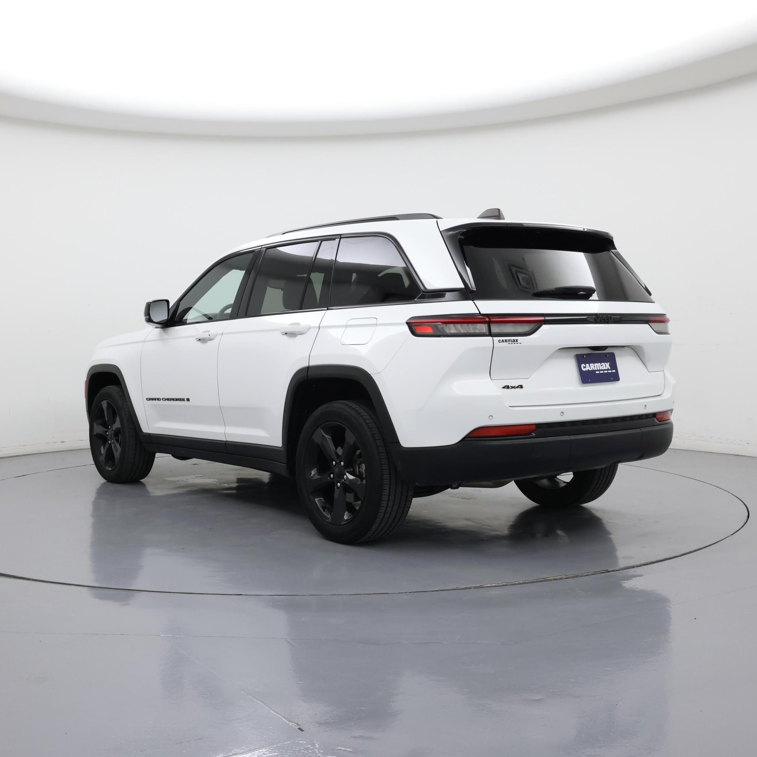 Thumbnail: 2023 Jeep Grand Cherokee - 2