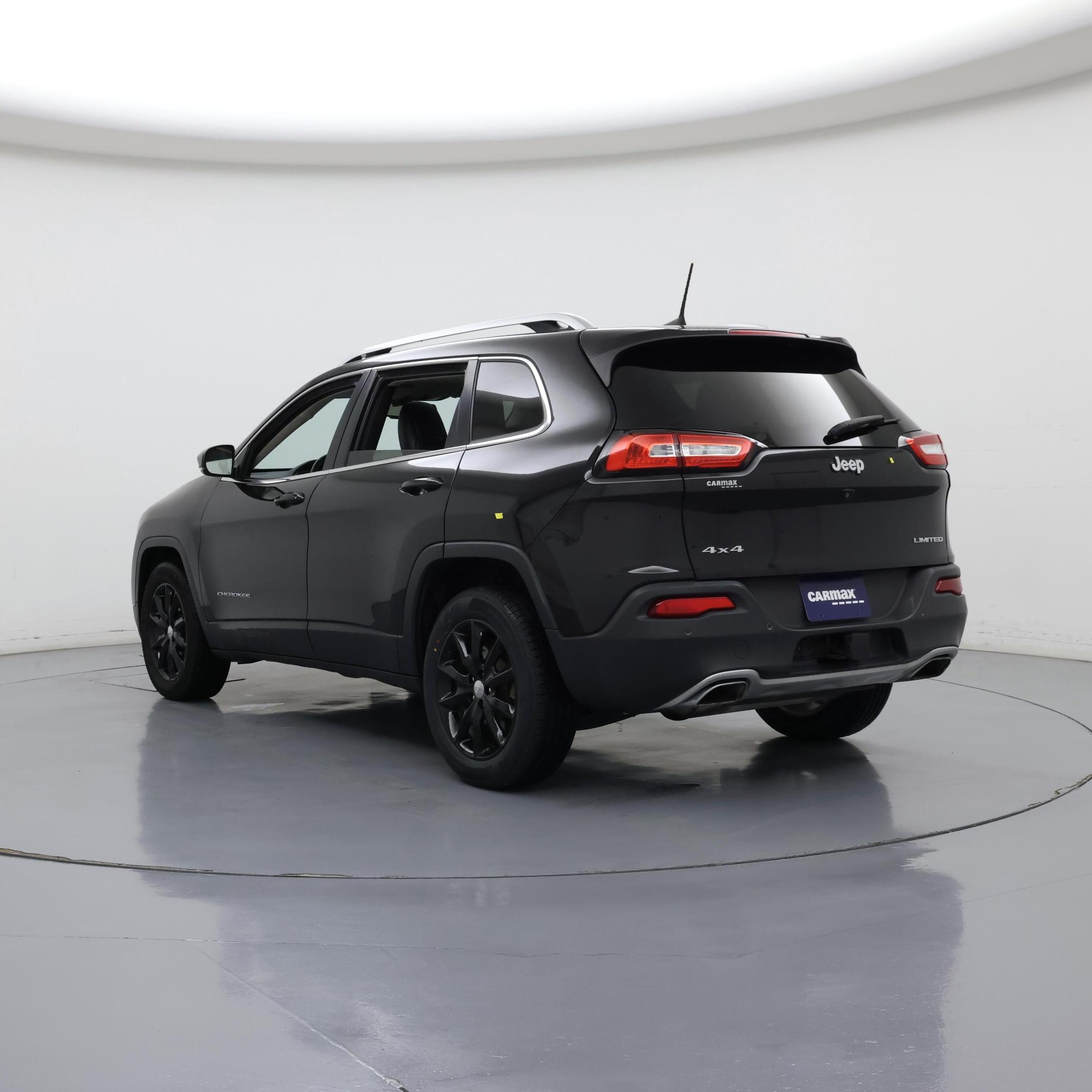 Thumbnail: 2016 Jeep Cherokee - 2