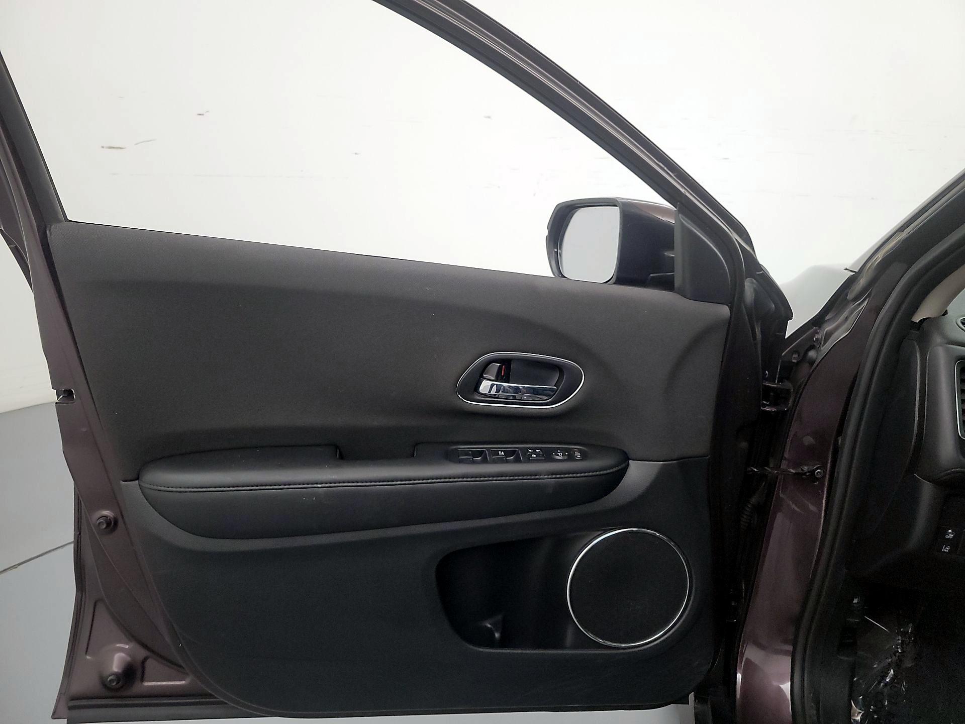 Thumbnail: 2022 Honda HR-V - 12