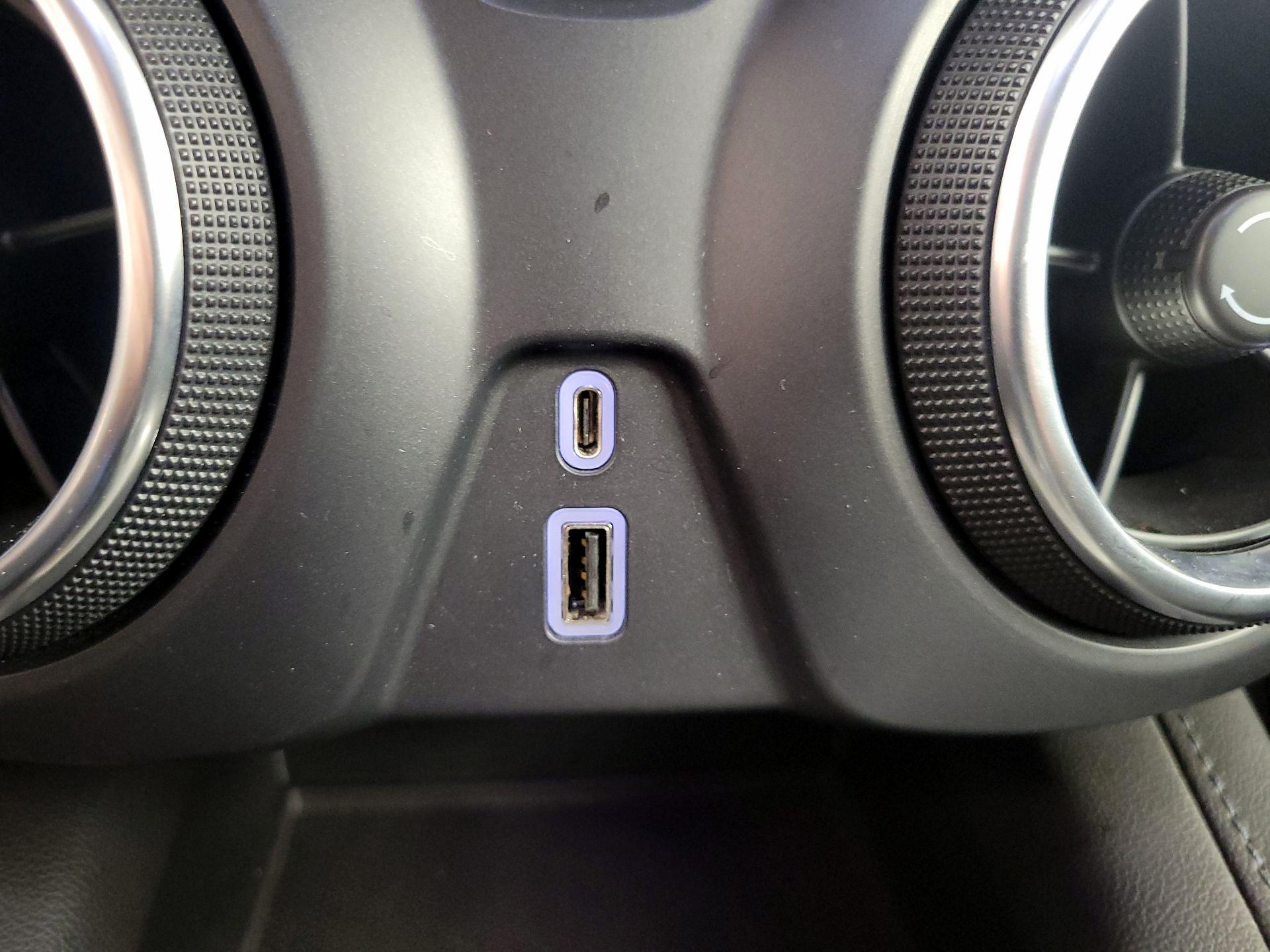 Thumbnail: 2020 Chevrolet Blazer - 17