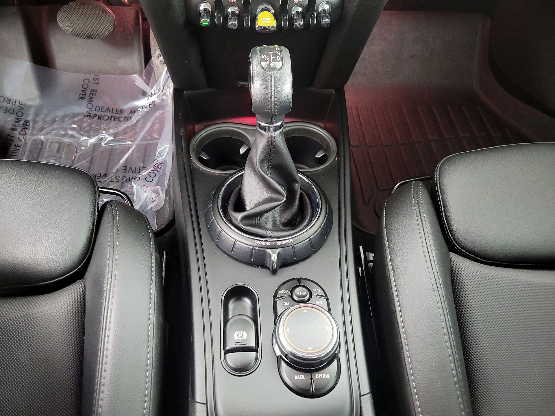 Thumbnail: 2018 MINI Cooper Countryman - 17