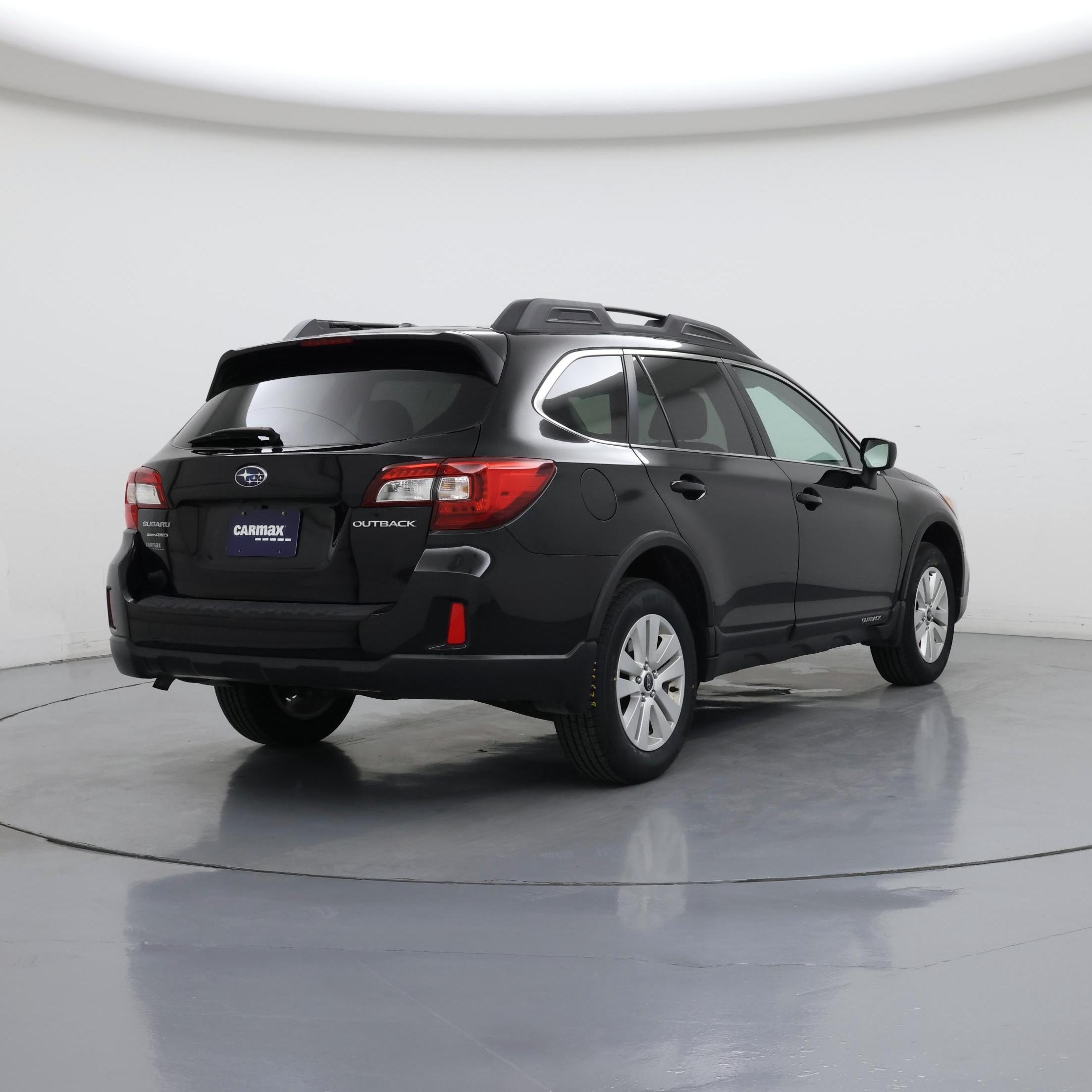 Thumbnail: 2015 Subaru Outback - 8