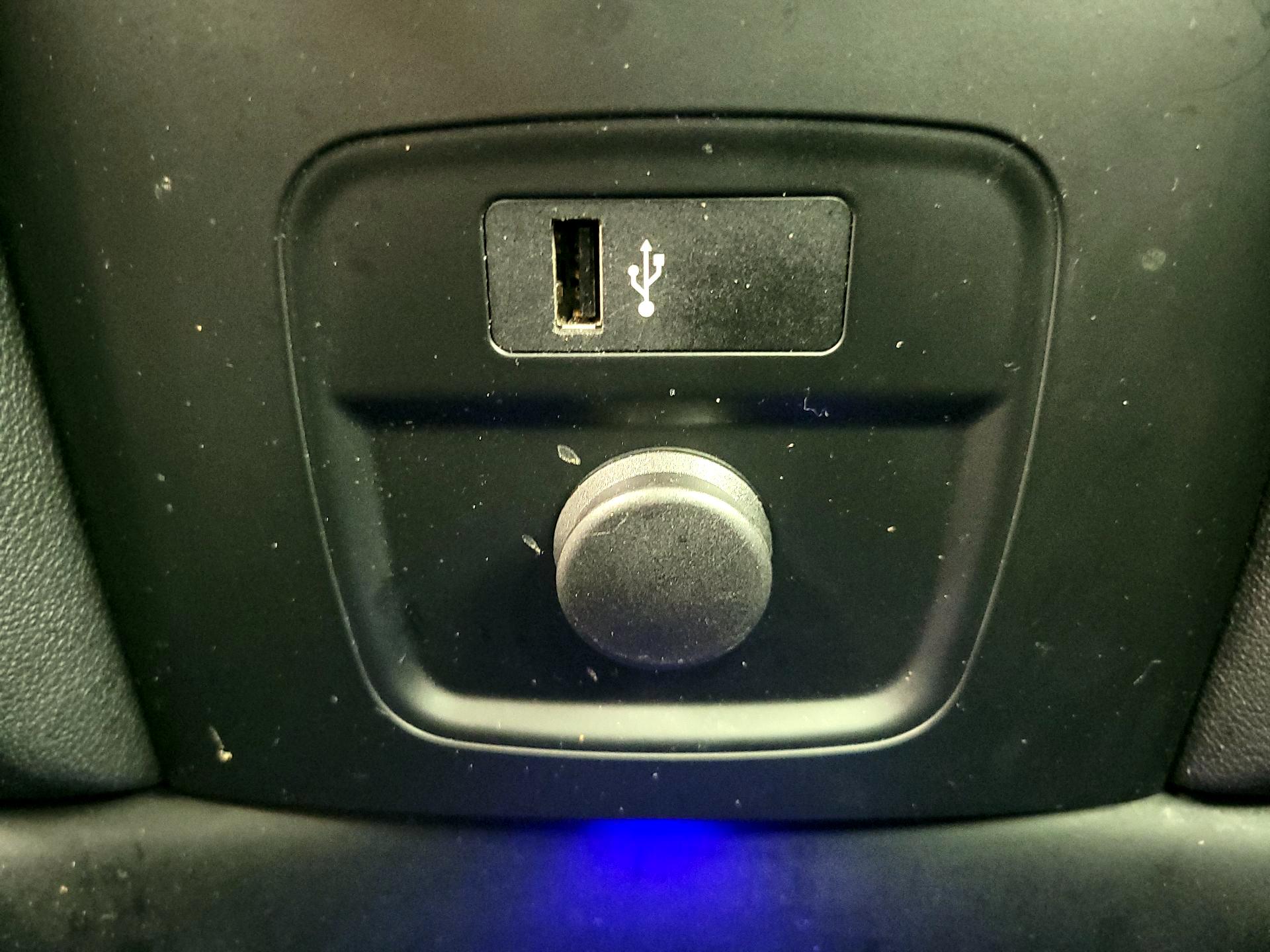 Thumbnail: 2019 MINI Cooper Countryman - 19