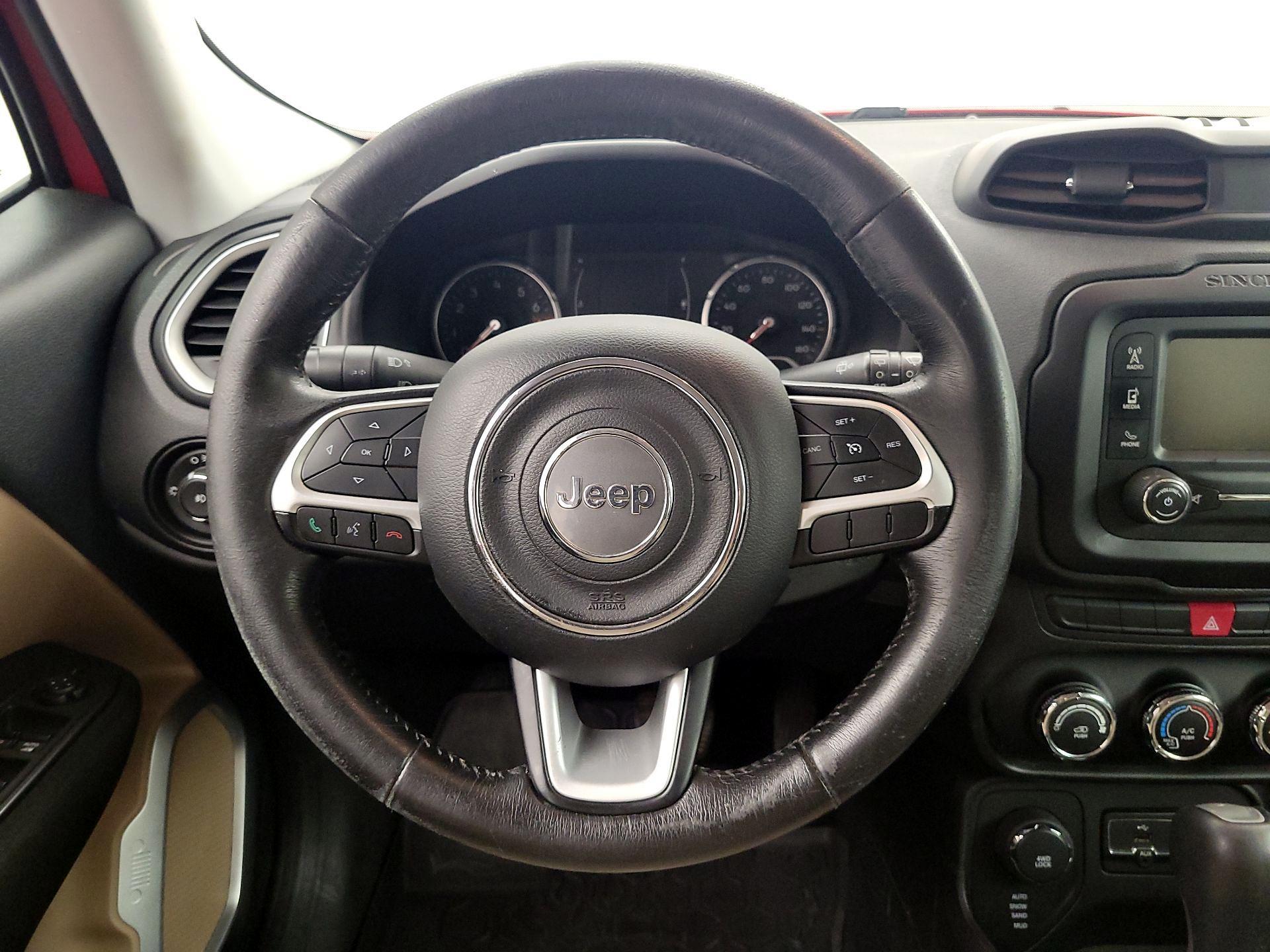 Thumbnail: 2015 Jeep Renegade - 10