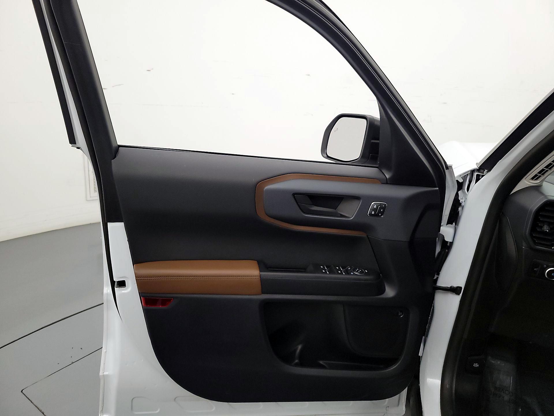 Thumbnail: 2024 Ford Bronco Sport - 12