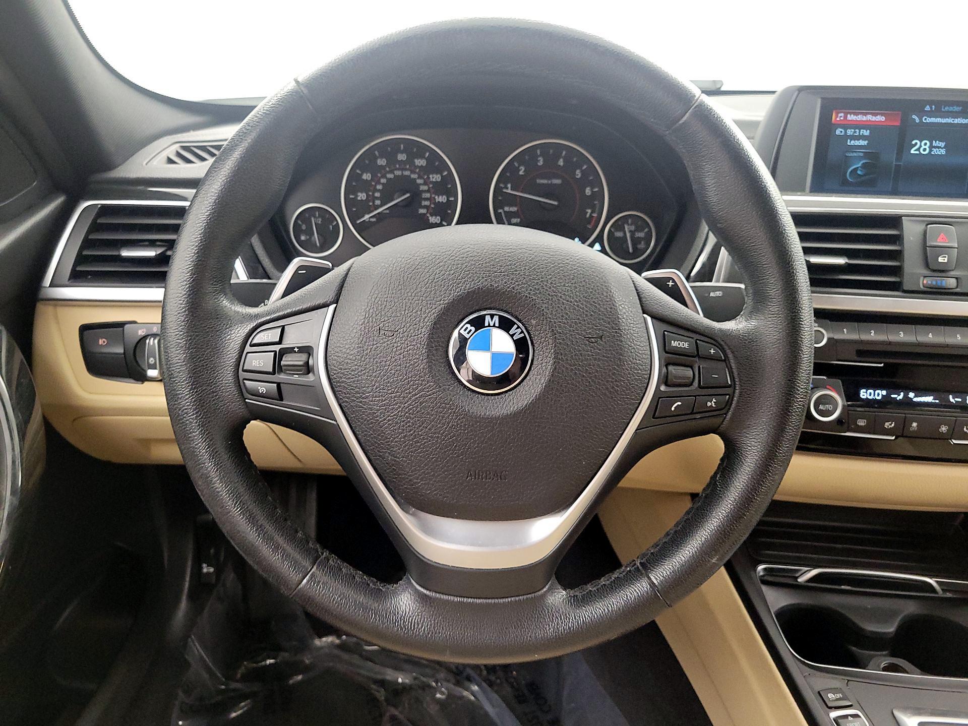 Thumbnail: 2018 BMW 3 Series - 10