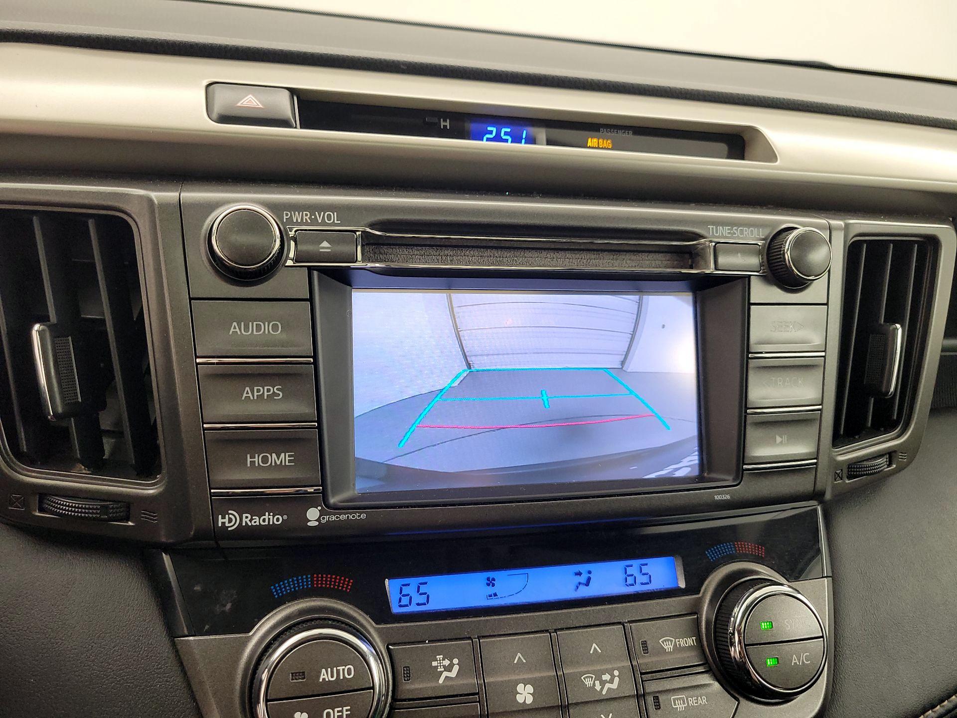 Thumbnail: 2015 Toyota RAV4 - 14