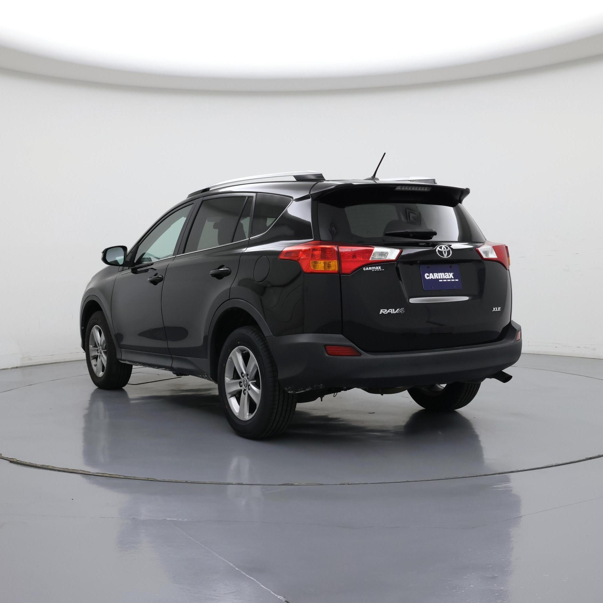 Thumbnail: 2015 Toyota RAV4 - 2