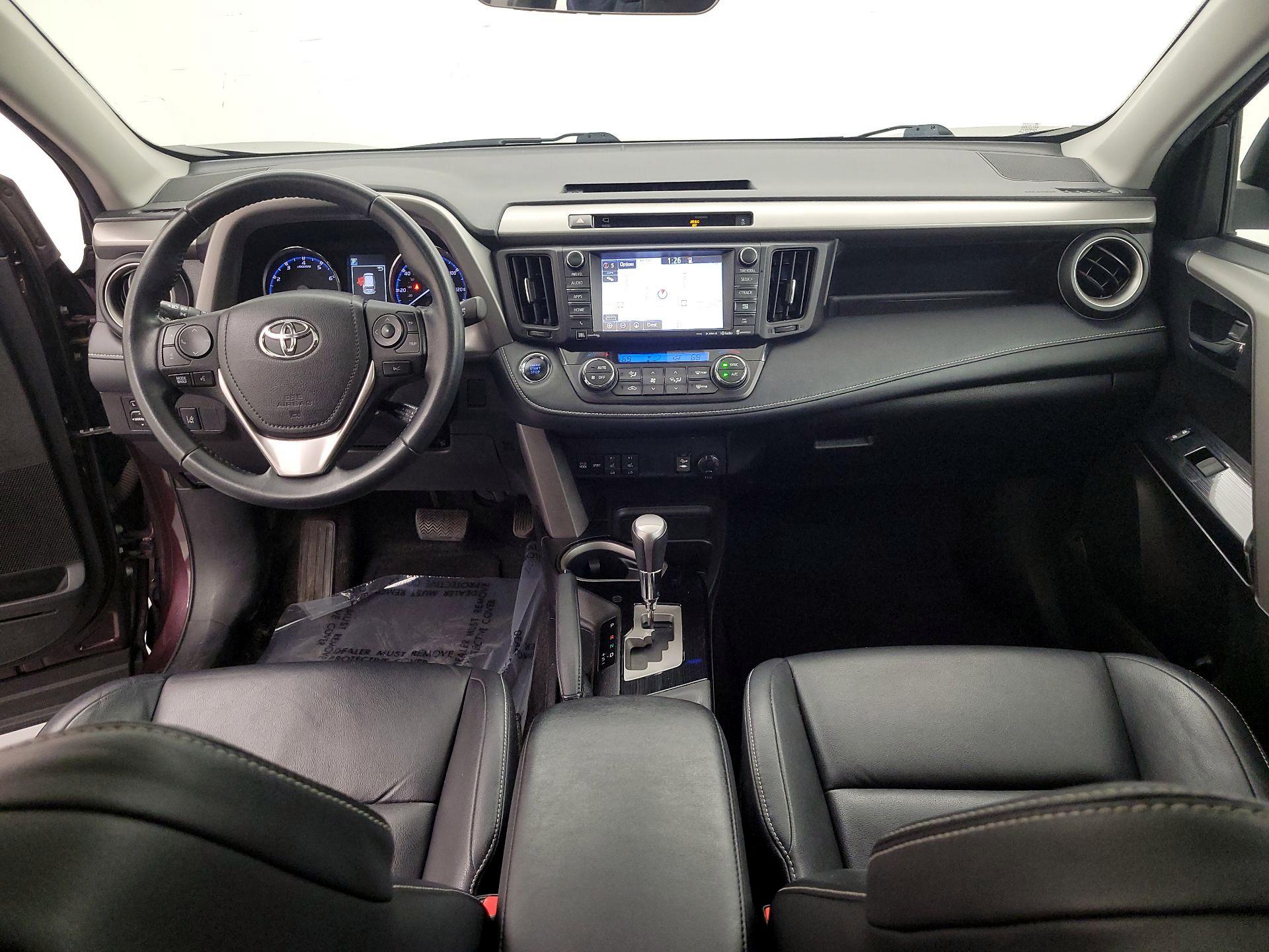 Thumbnail: 2016 Toyota RAV4 - 9